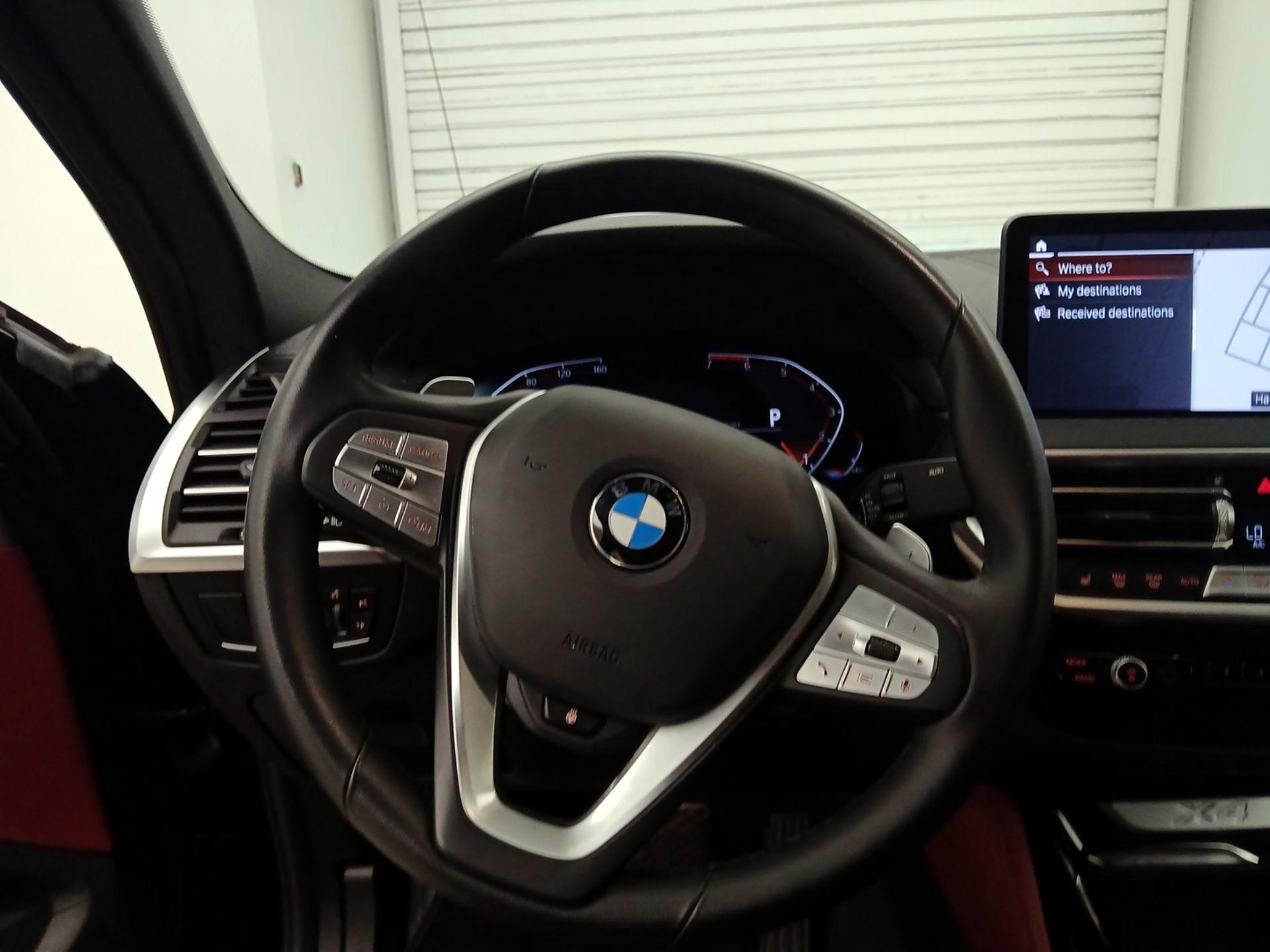 Thumbnail: 2023 BMW X4 - 10