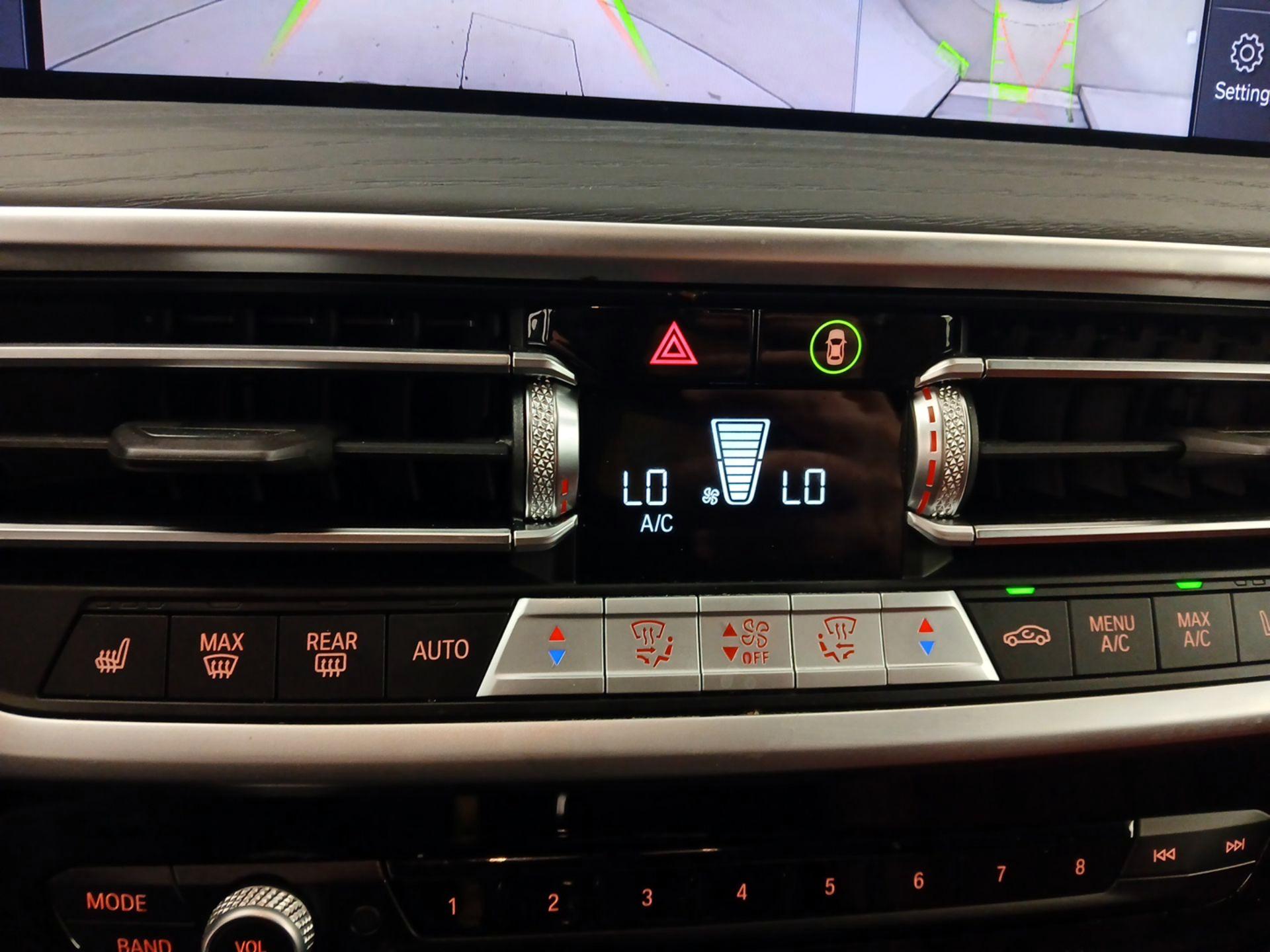 Thumbnail: 2023 BMW X4 - 17