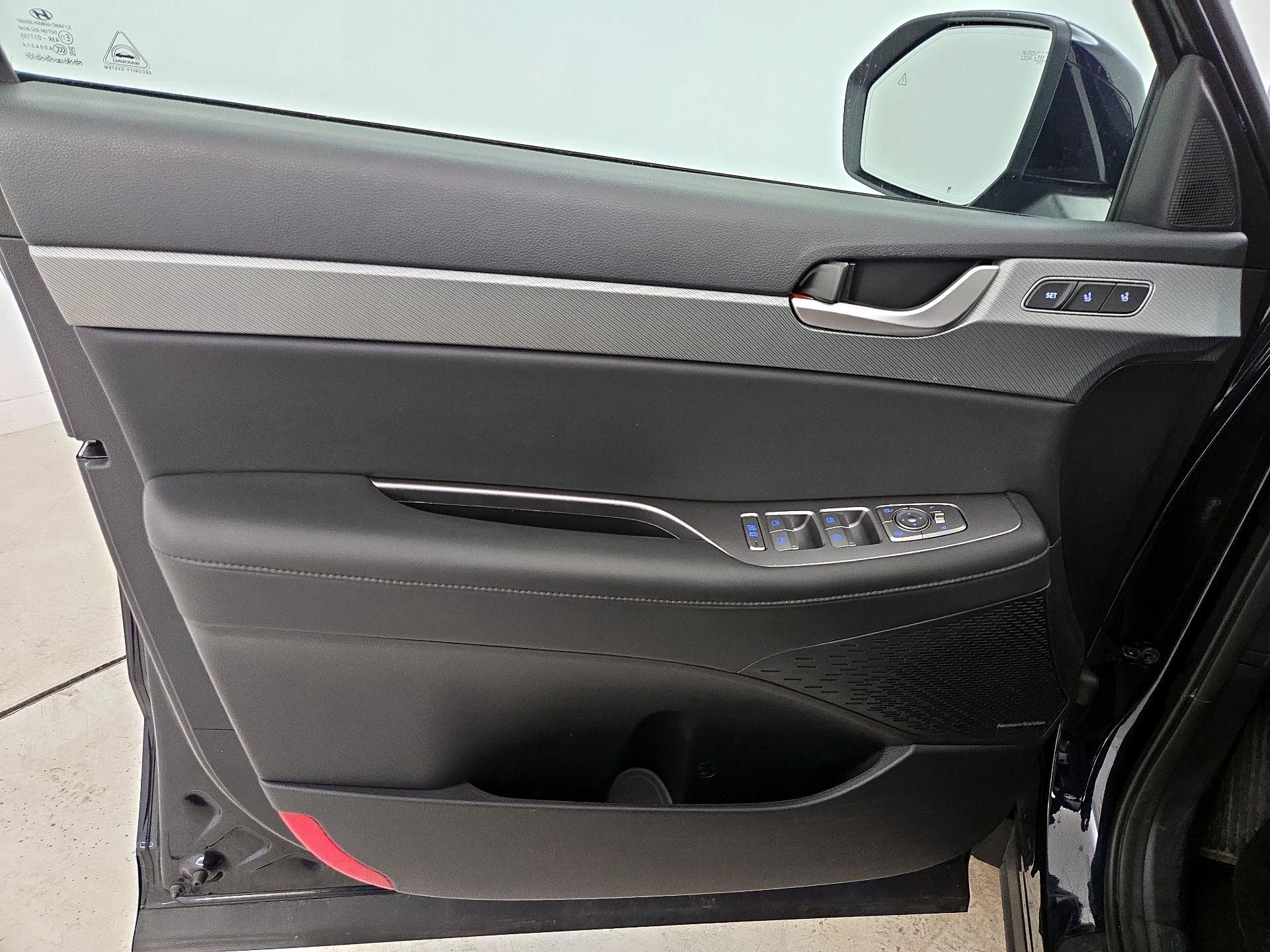 Thumbnail: 2023 Hyundai Palisade - 12