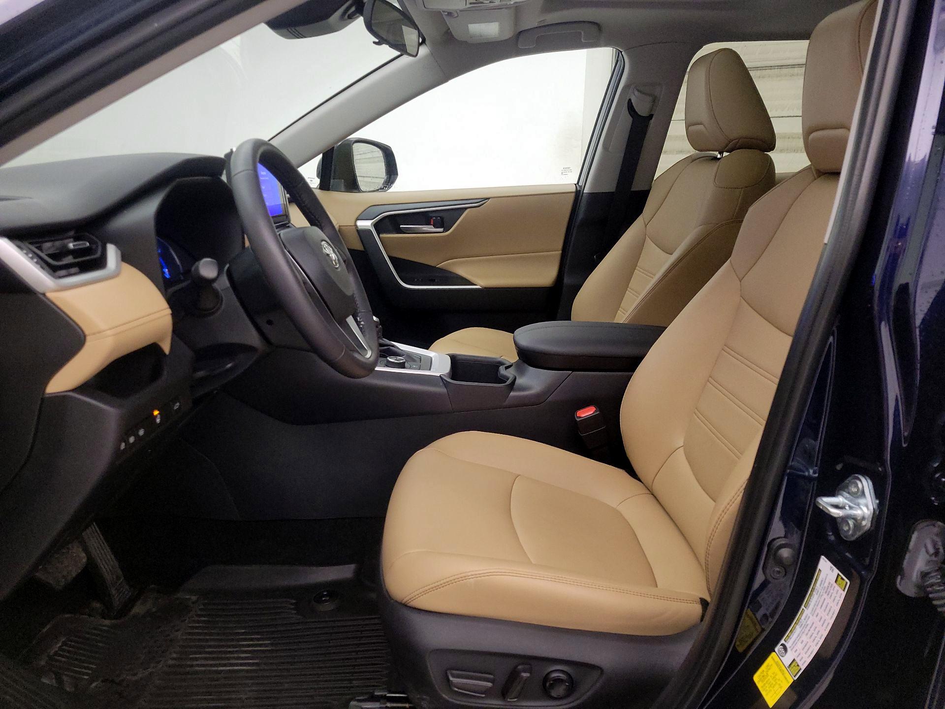 Thumbnail: 2024 Toyota RAV4 - 11