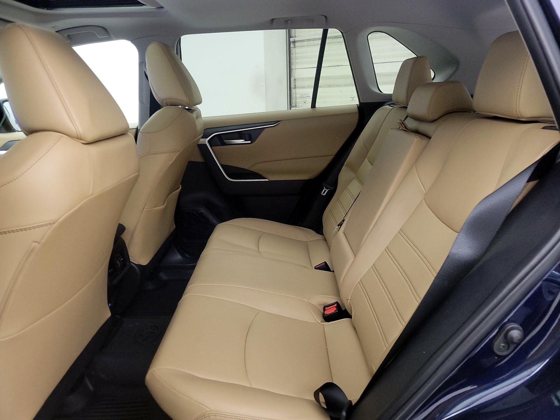 Thumbnail: 2024 Toyota RAV4 - 20