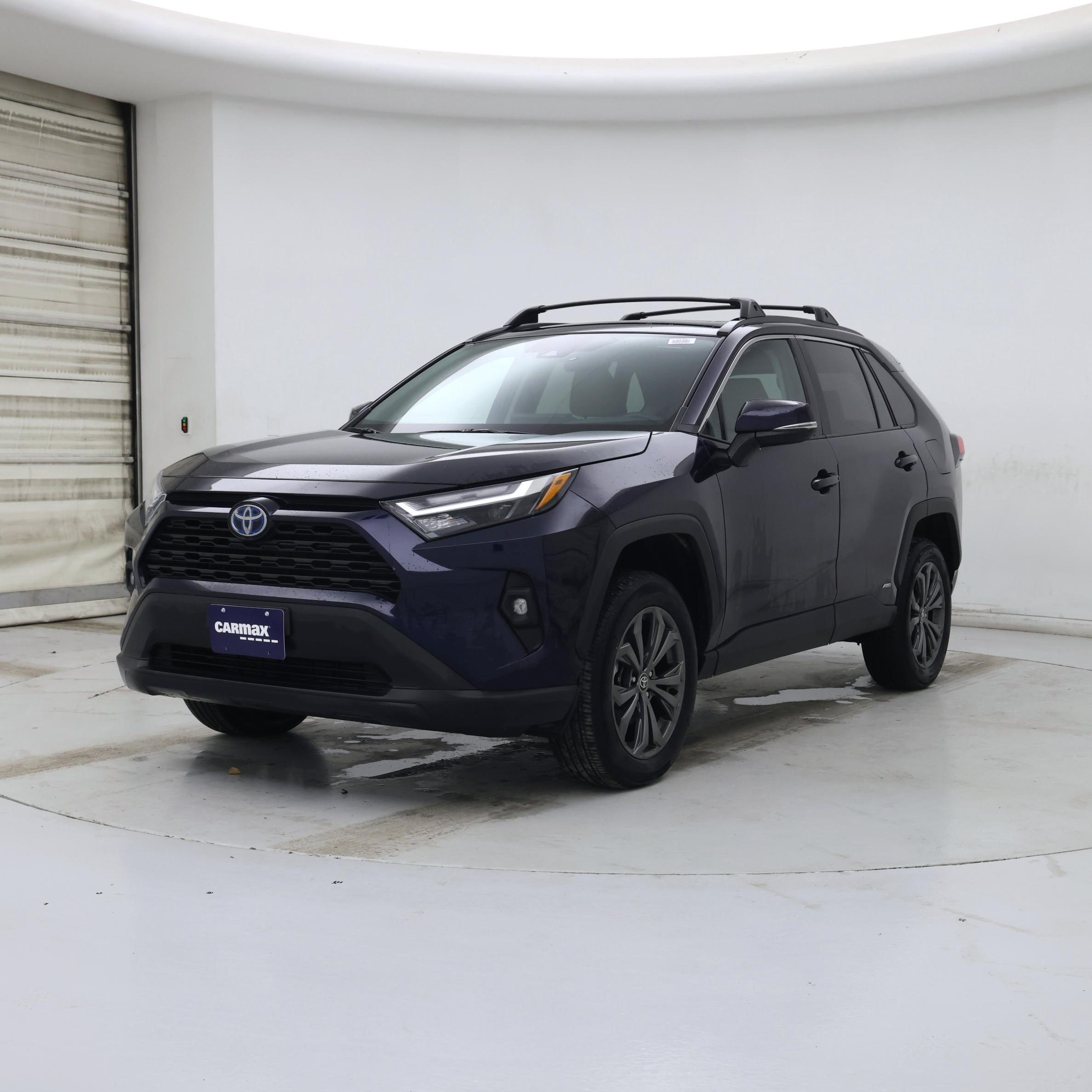 Thumbnail: 2024 Toyota RAV4 - 4