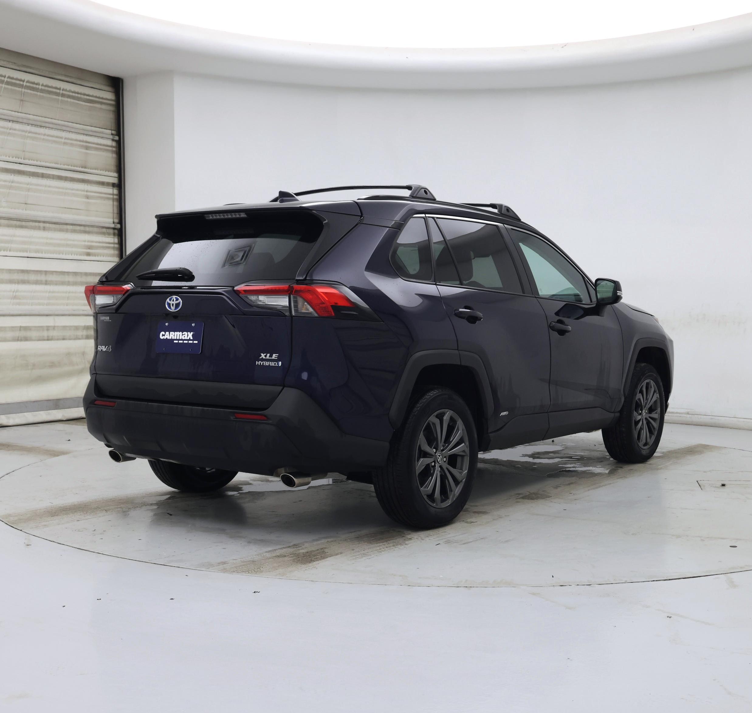 Thumbnail: 2024 Toyota RAV4 - 8