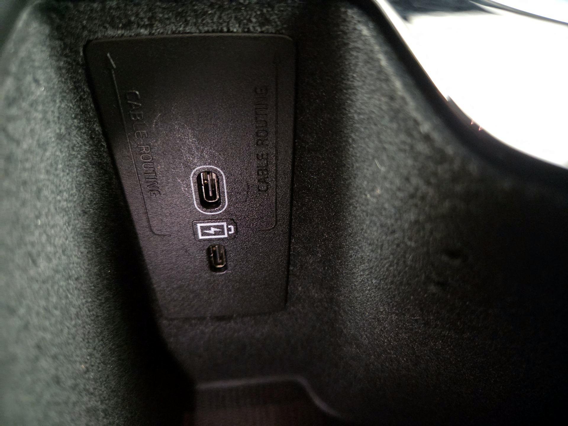 Thumbnail: 2022 Volvo XC60 - 19