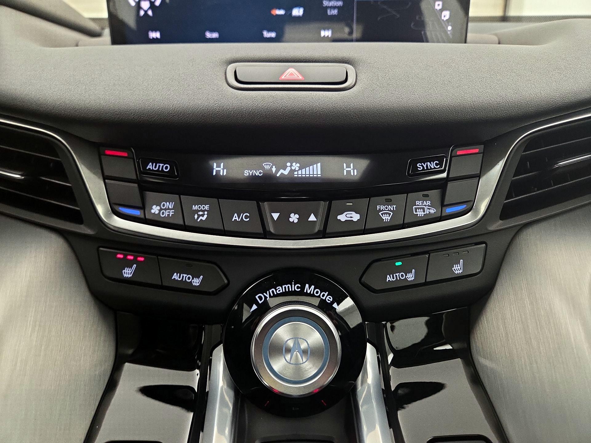 Thumbnail: 2025 Acura TLX - 17