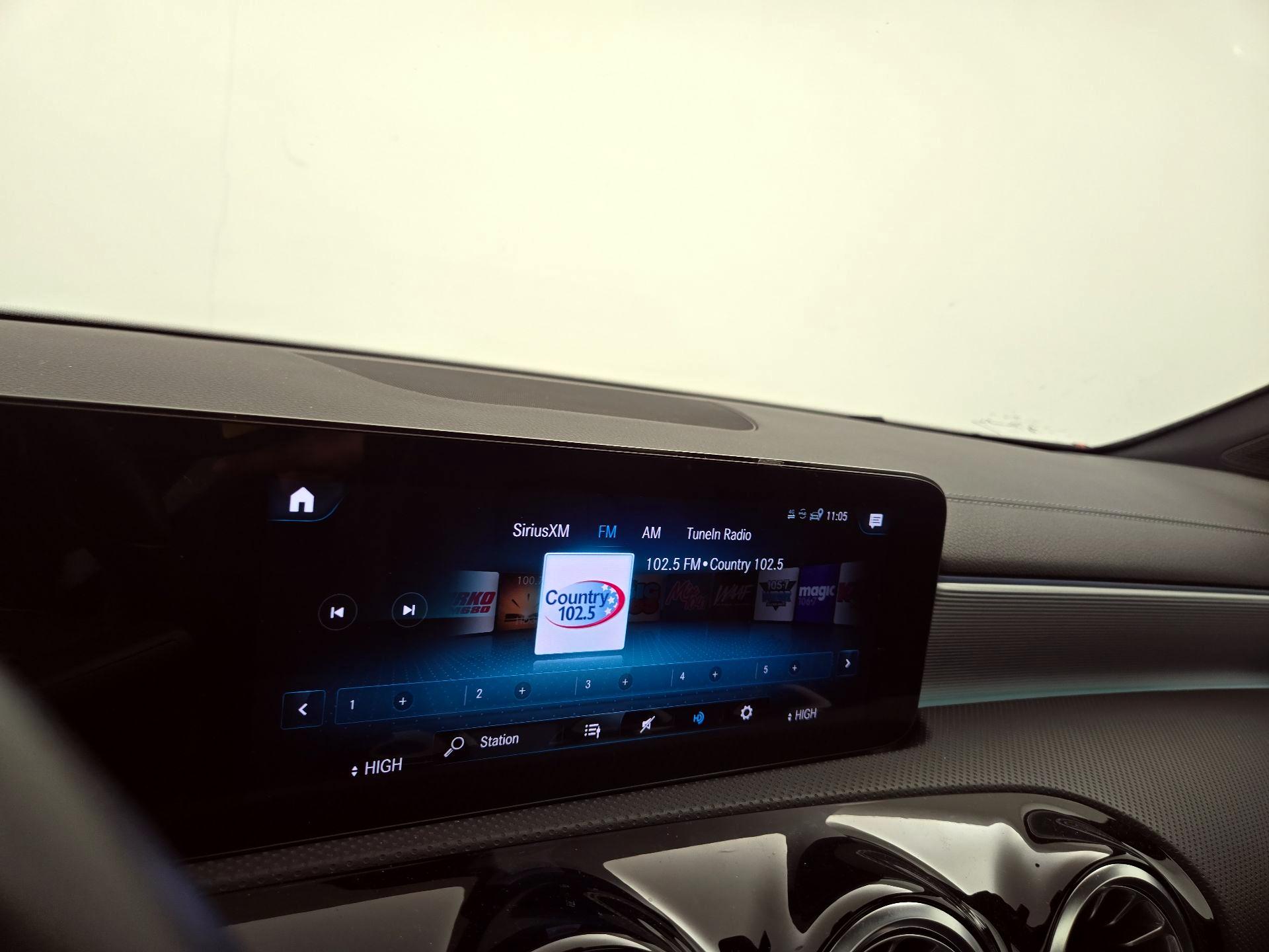 Thumbnail: 2022 Mercedes-Benz CLA - 16