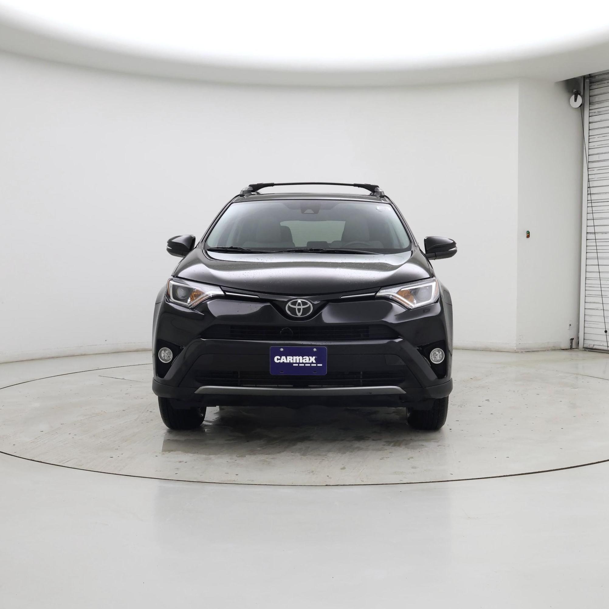 Thumbnail: 2018 Toyota RAV4 - 5