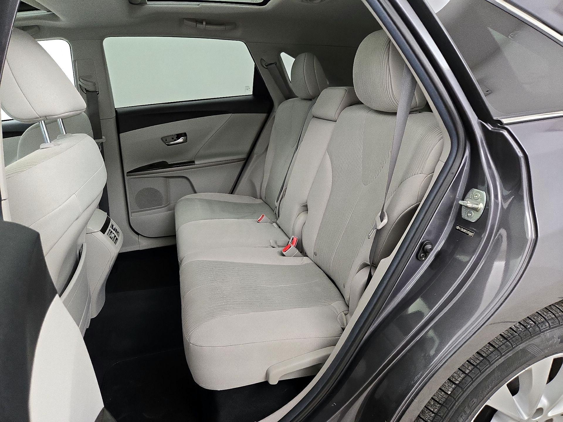 Thumbnail: 2014 Toyota Venza - 20