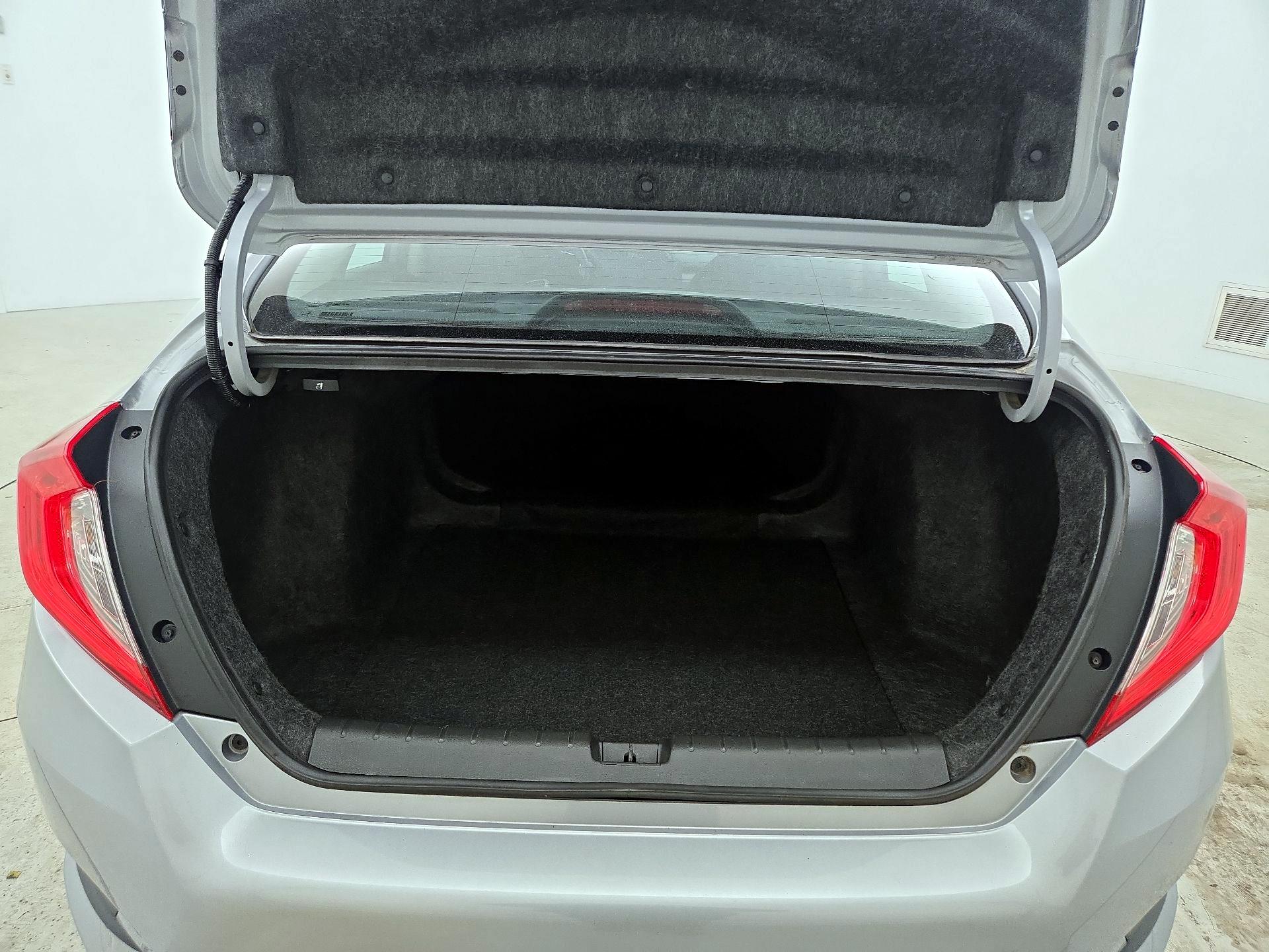 Thumbnail: 2018 Honda Civic - 20