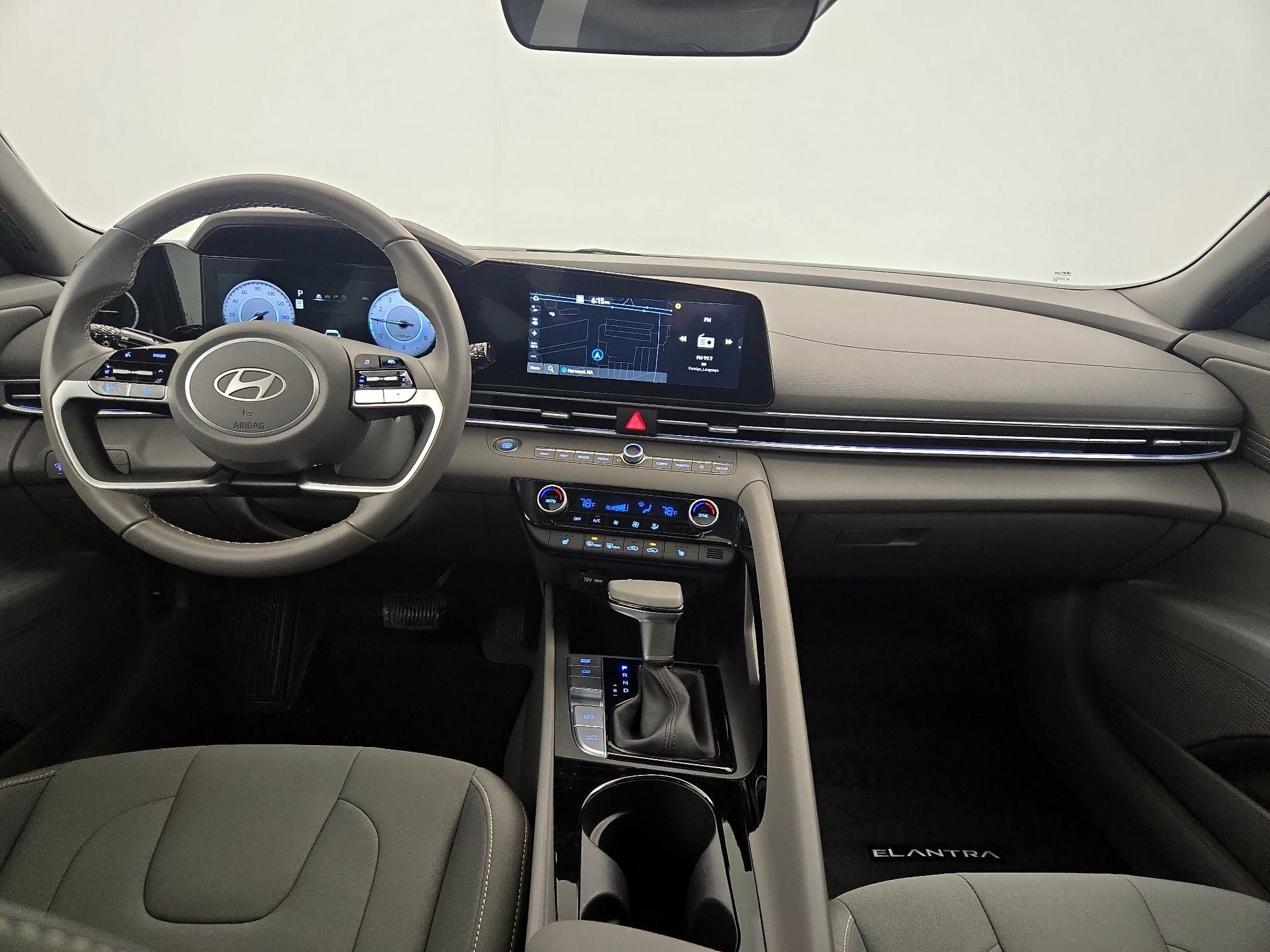 Thumbnail: 2025 Hyundai Elantra - 9