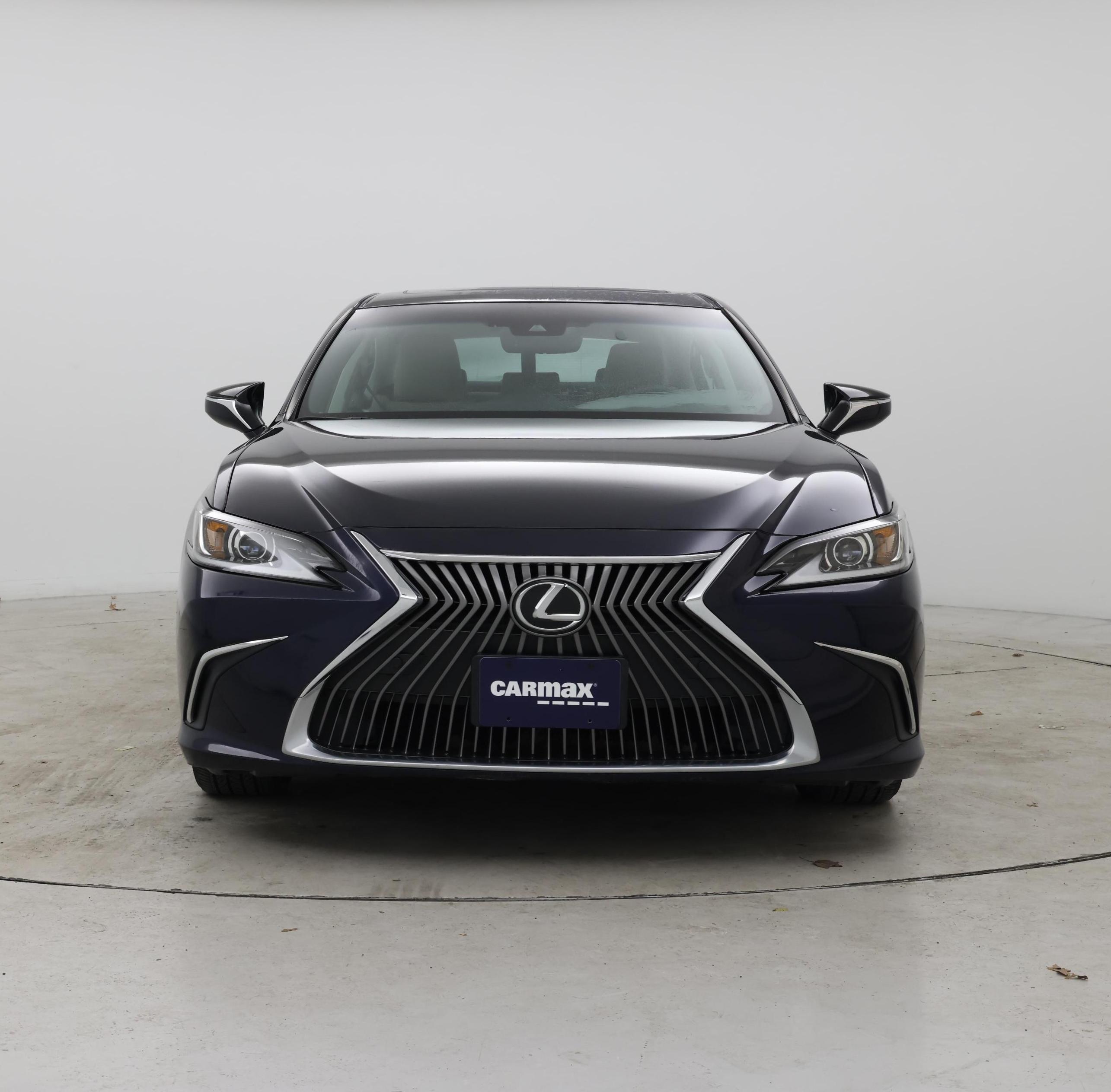 Thumbnail: 2021 Lexus ES - 5