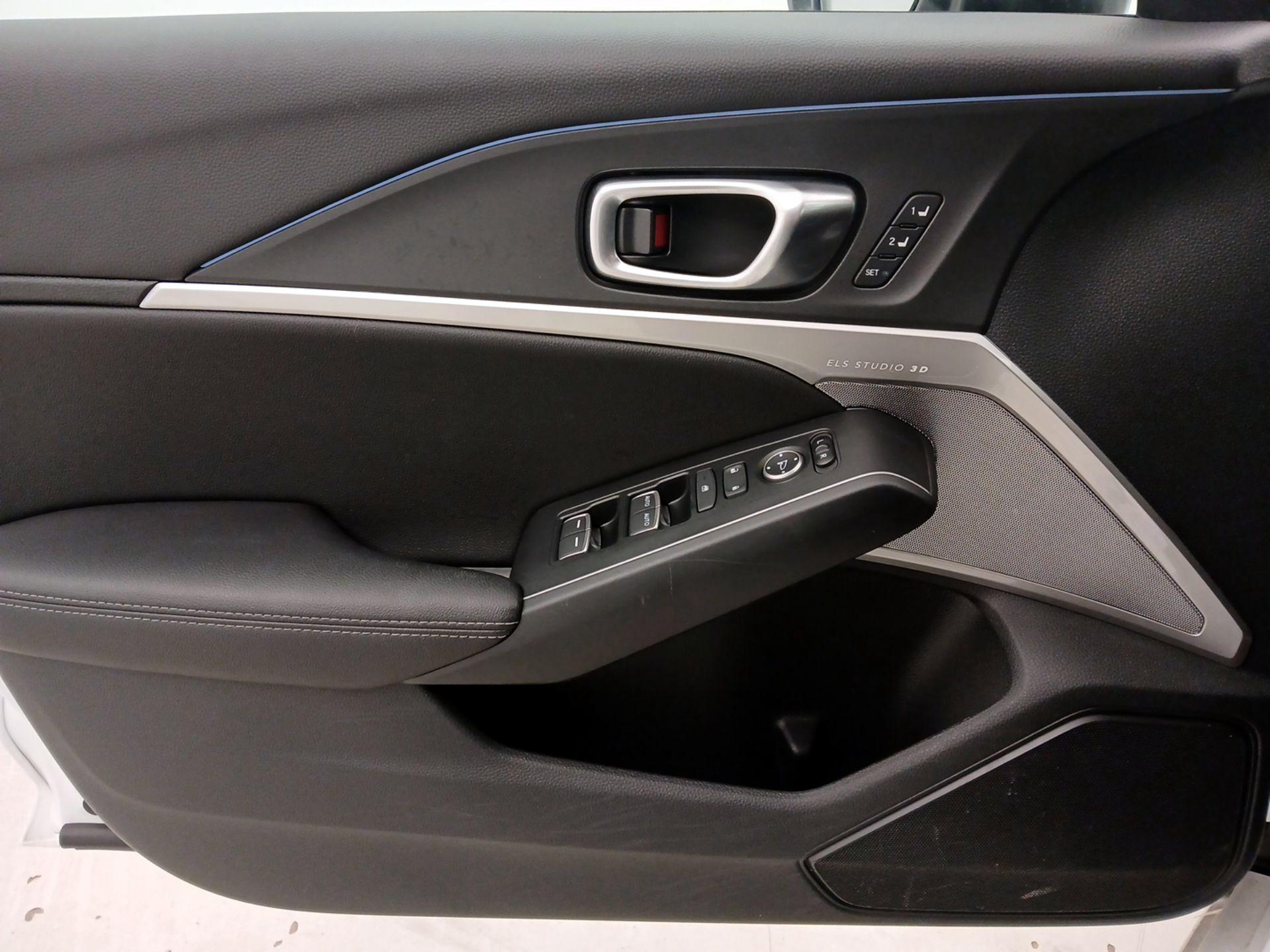 Thumbnail: 2024 Acura Integra - 12