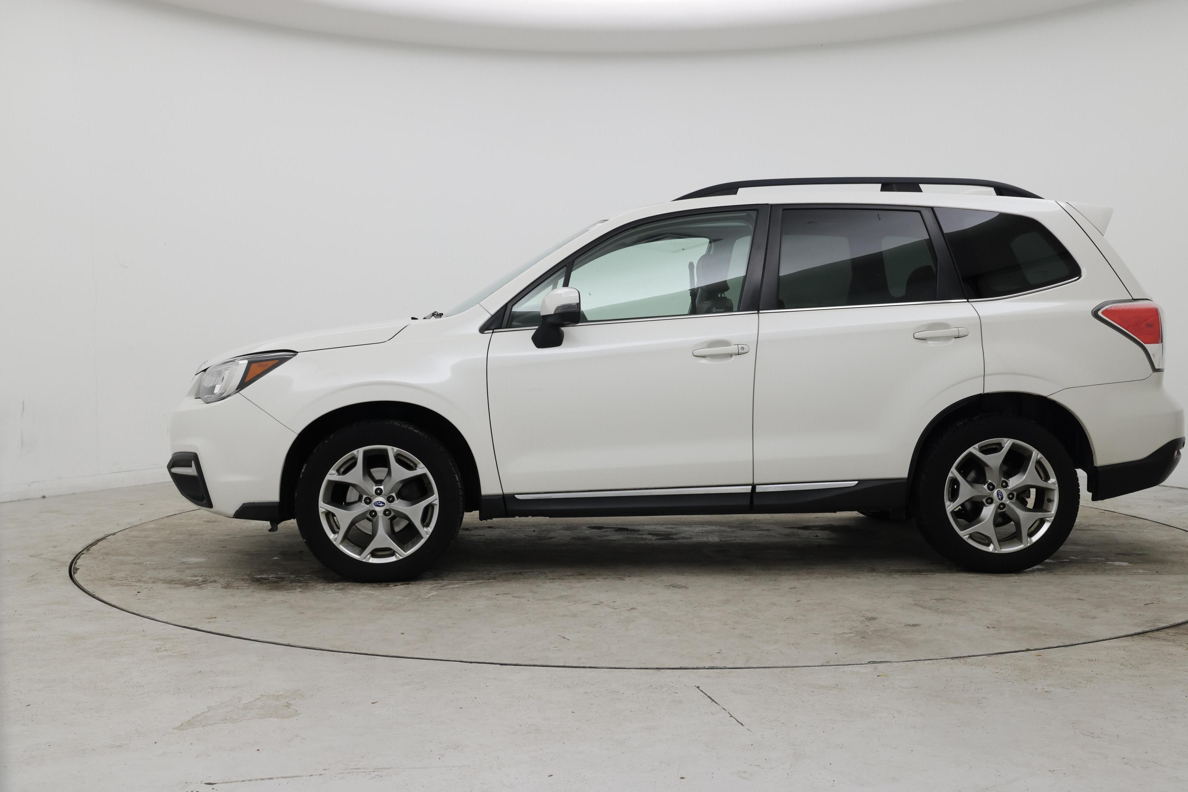 Thumbnail: 2018 Subaru Forester - 3