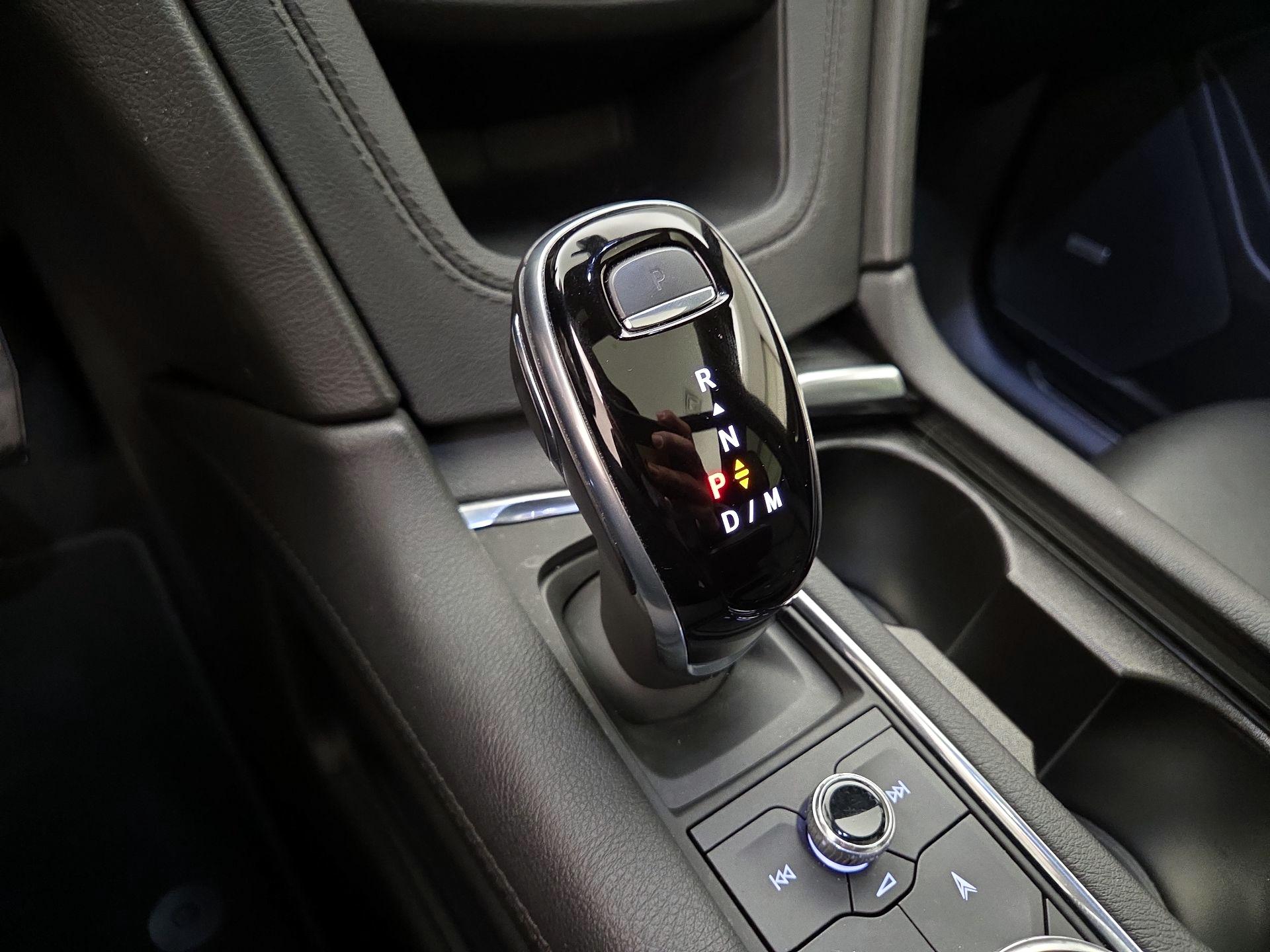 Thumbnail: 2021 Cadillac XT5 - 17