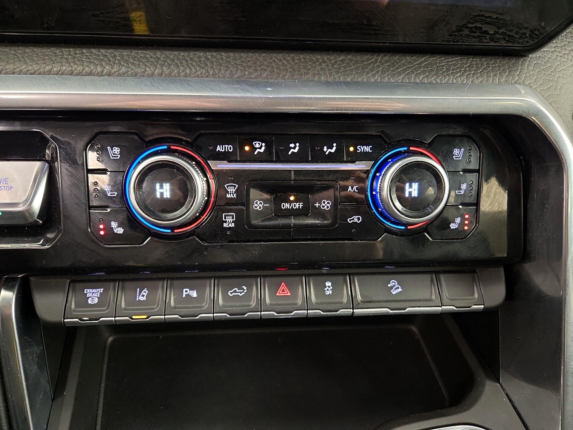 Thumbnail: 2024 GMC Sierra 2500 - 15