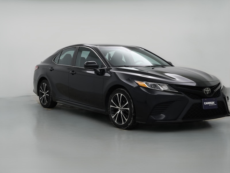 2018 Toyota Camry SE -
                  Waterbury, CT