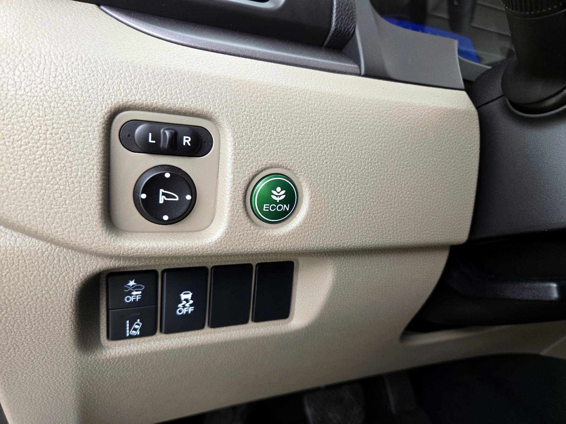 Thumbnail: 2020 Honda Pilot - 13