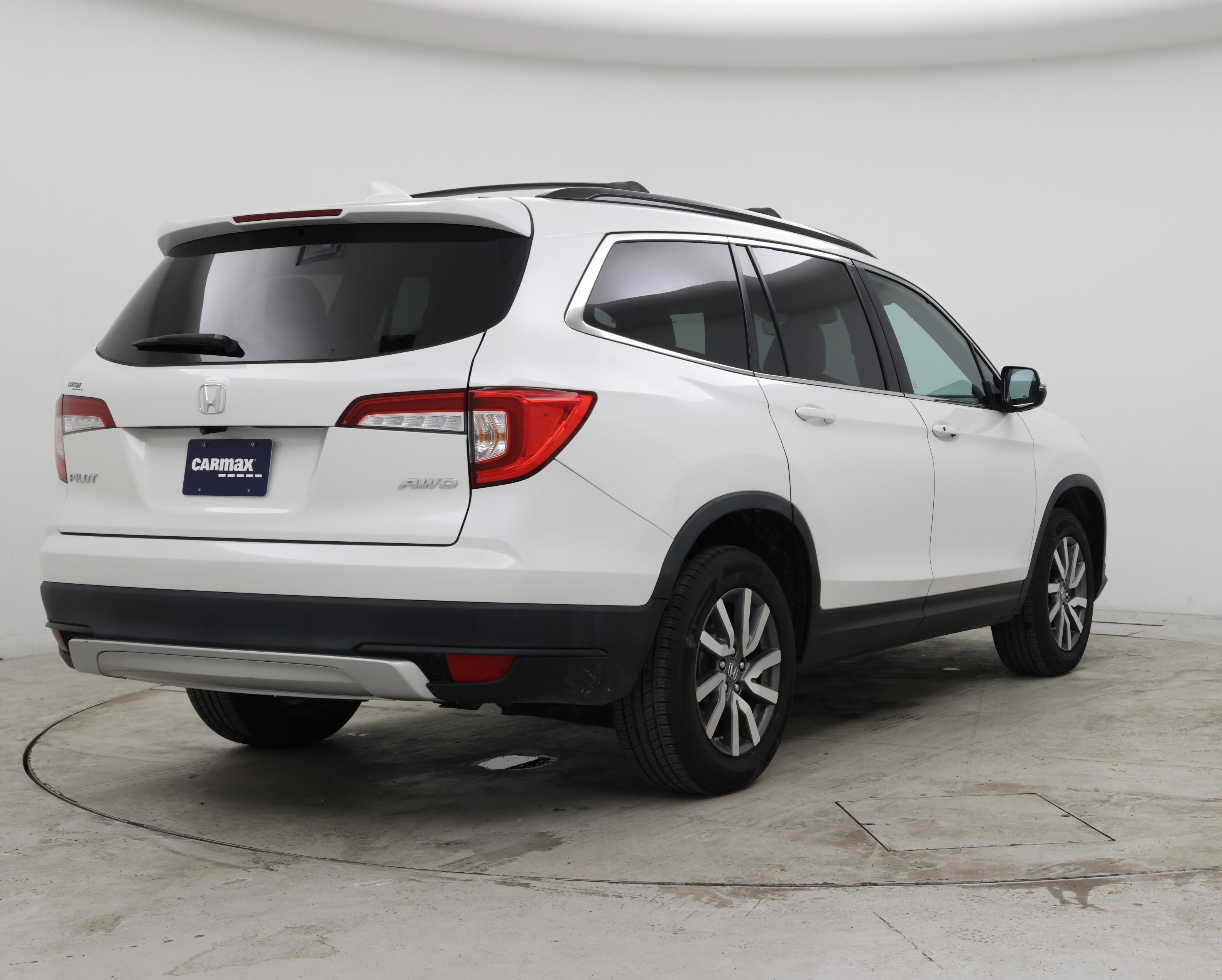 Thumbnail: 2020 Honda Pilot - 8