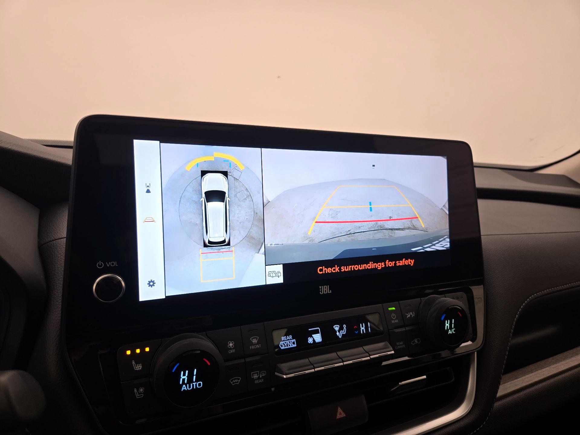 Thumbnail: 2024 Toyota Highlander - 14