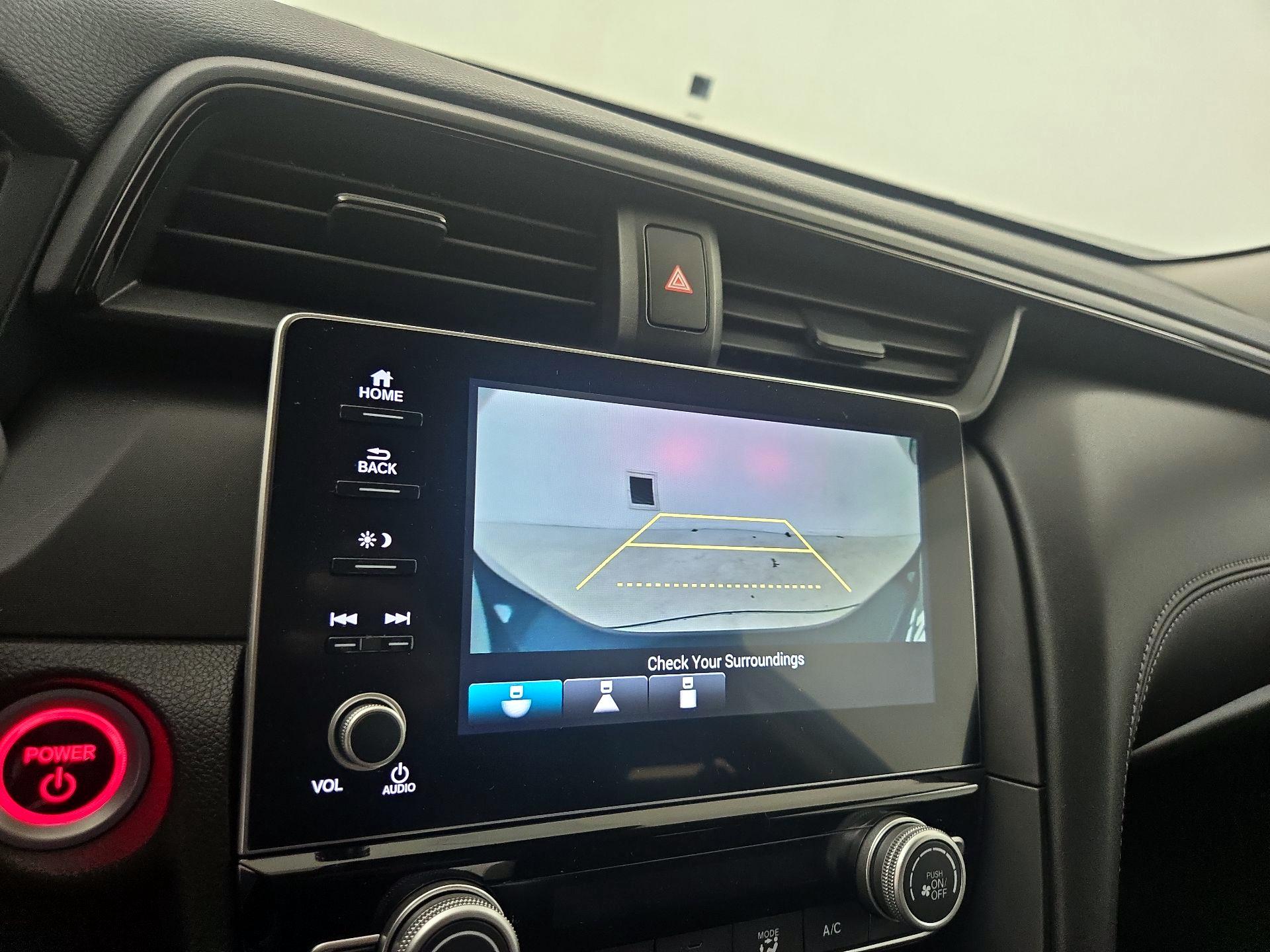 Thumbnail: 2019 Honda Insight - 14