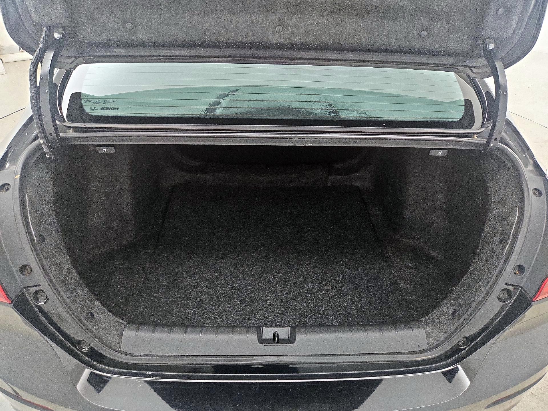 Thumbnail: 2019 Honda Insight - 20