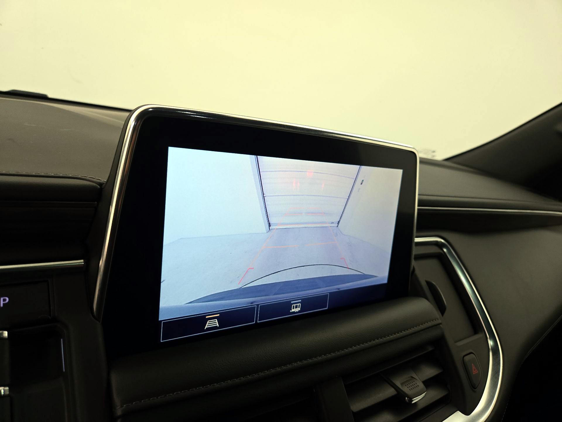 Thumbnail: 2021 Chevrolet Tahoe - 14