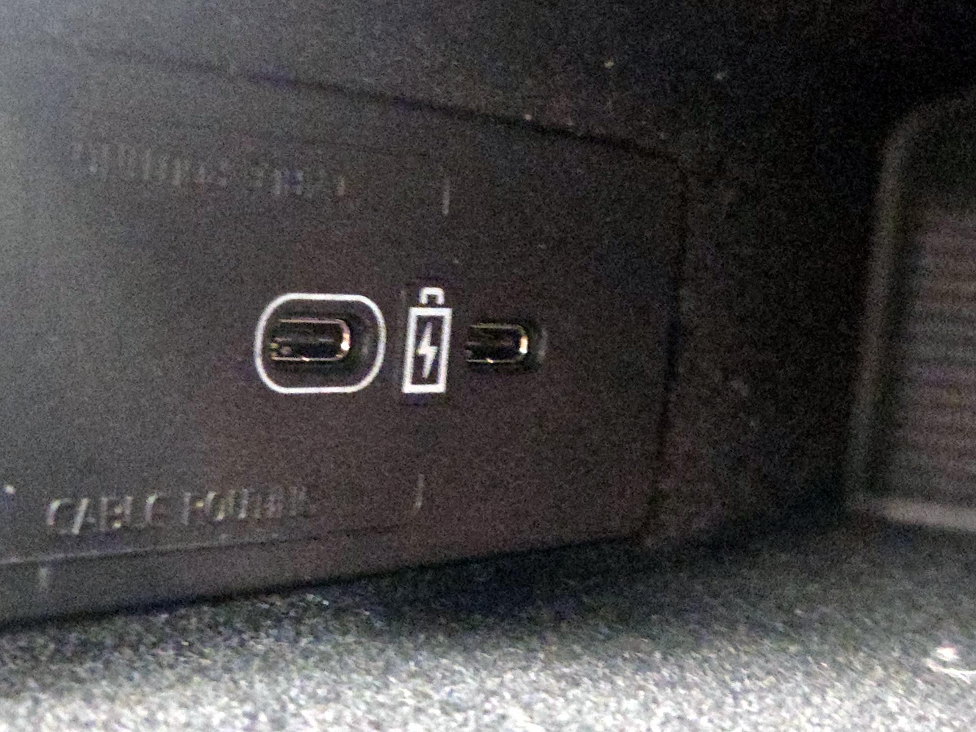 Thumbnail: 2024 Volvo XC60 - 18