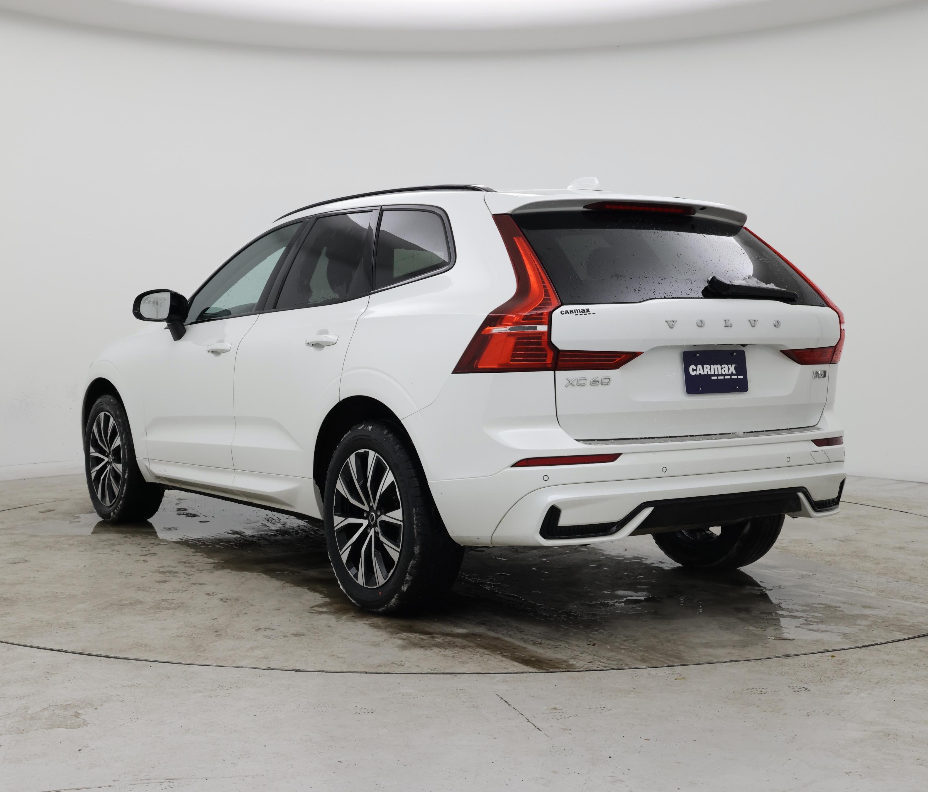 Thumbnail: 2024 Volvo XC60 - 2