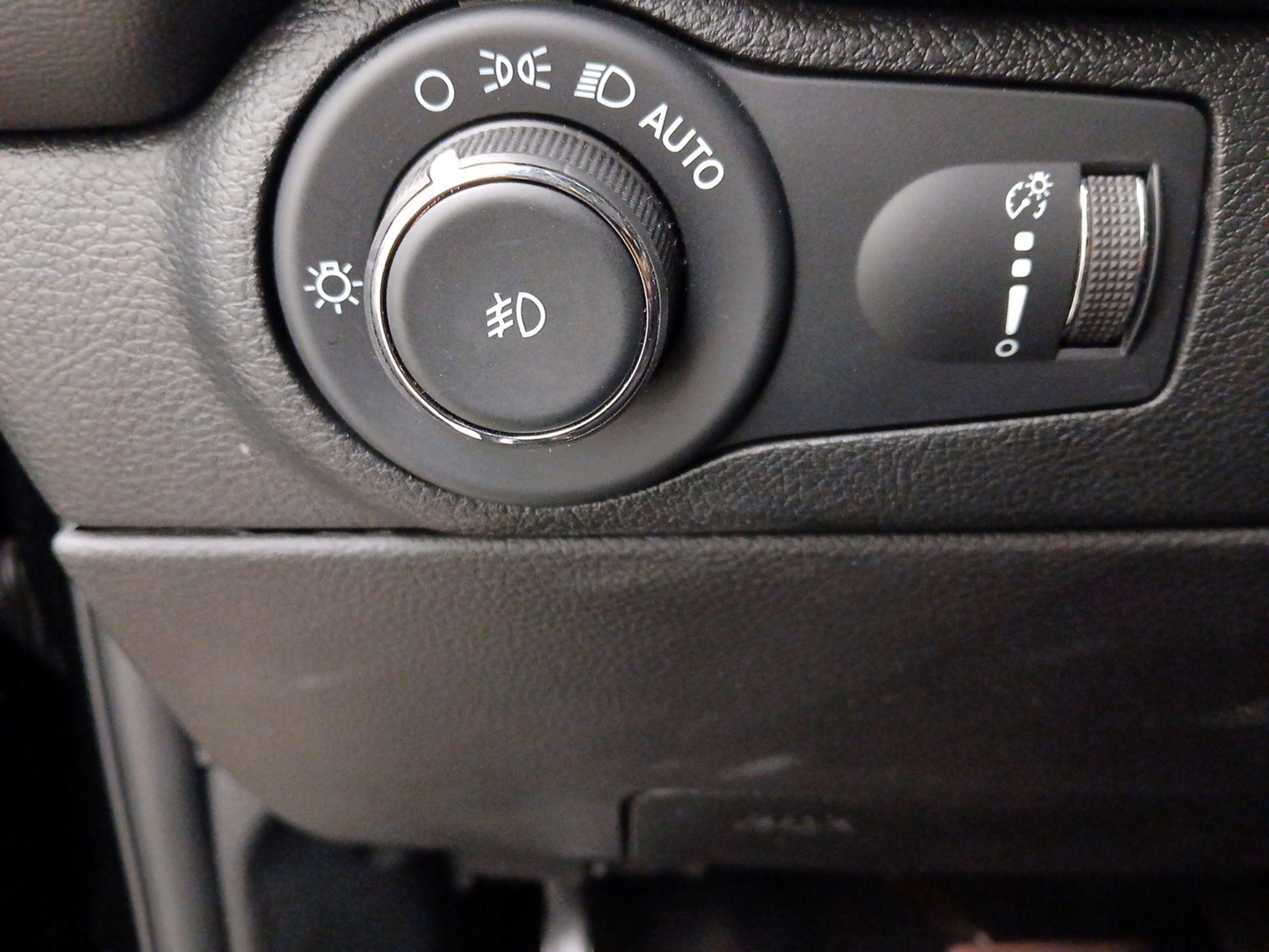 Thumbnail: 2023 Dodge Durango - 13