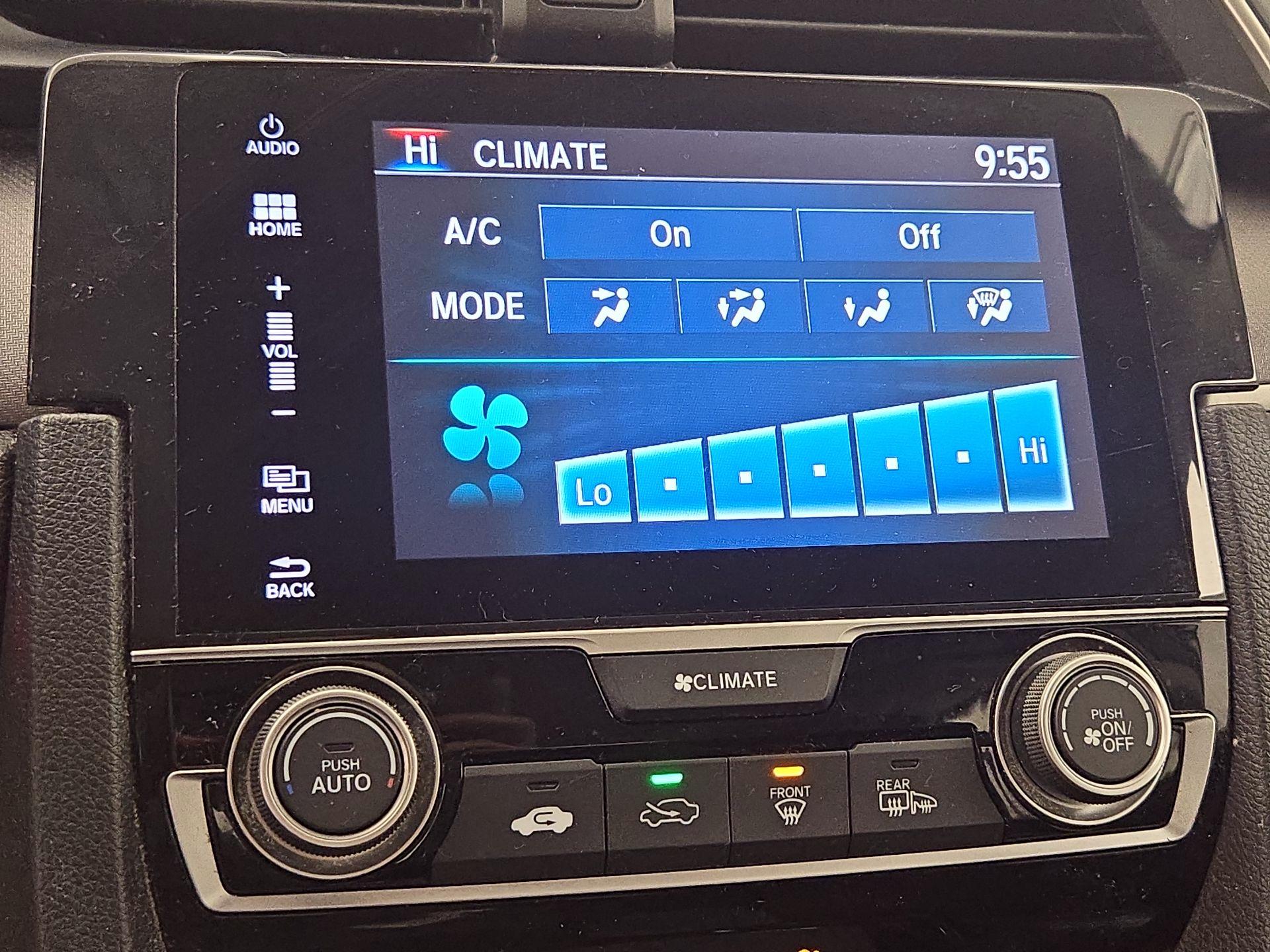 Thumbnail: 2016 Honda Civic - 16