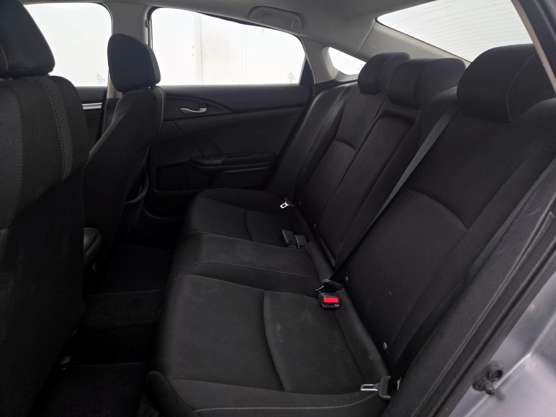 Thumbnail: 2016 Honda Civic - 20