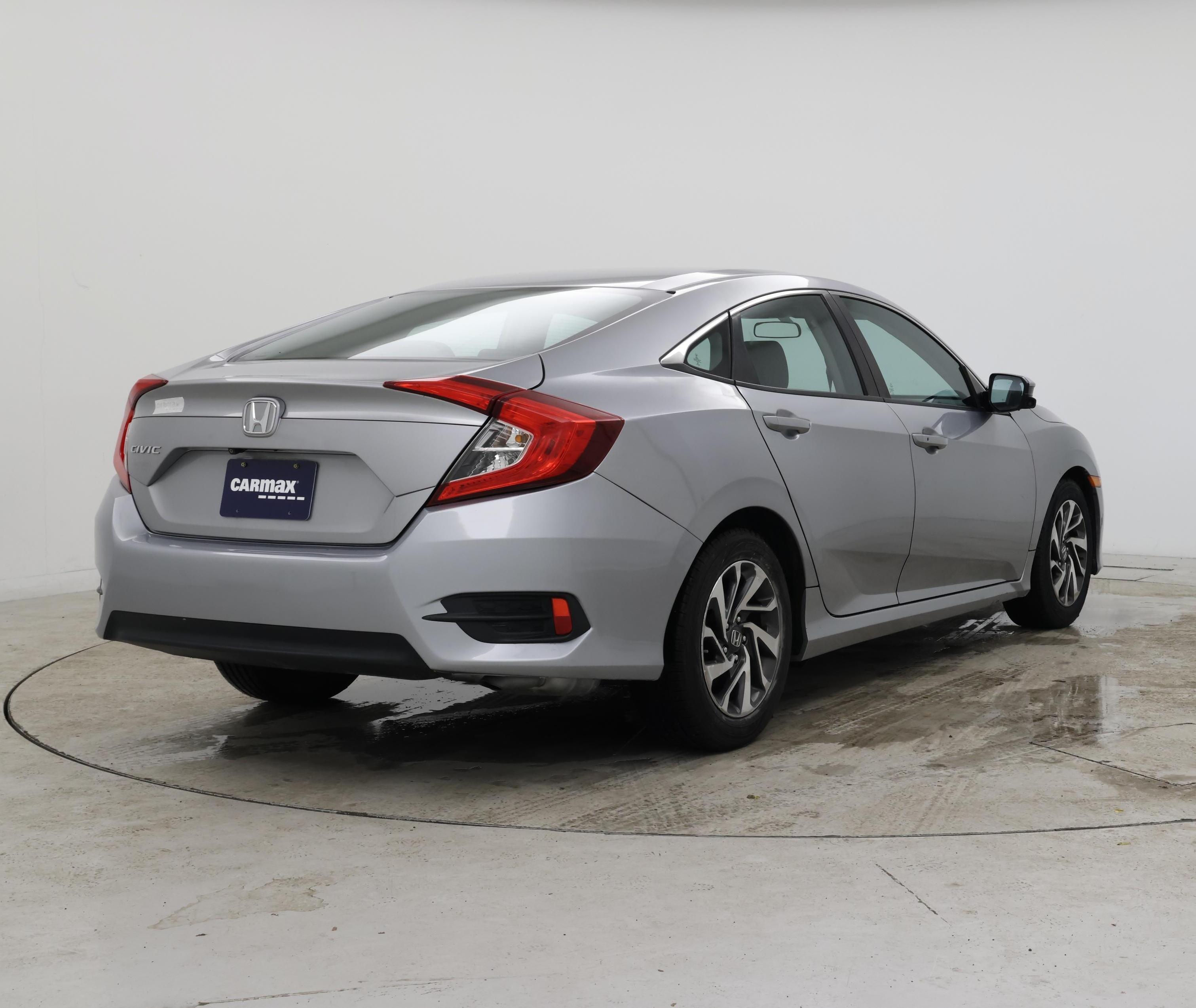 Thumbnail: 2016 Honda Civic - 8