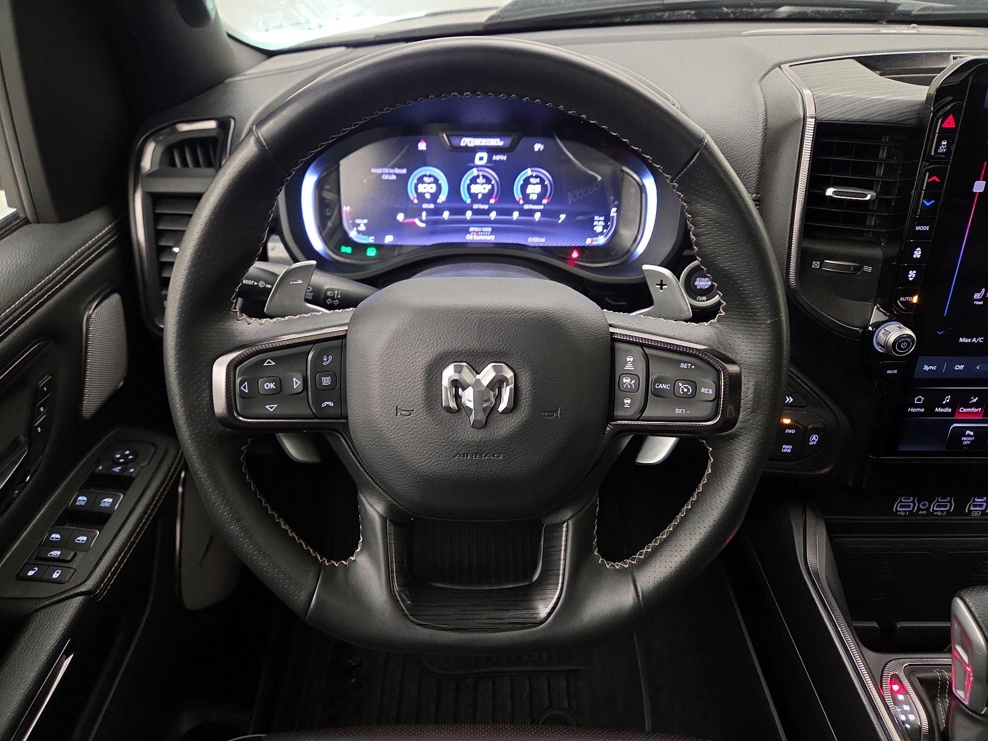 Thumbnail: 2025 RAM 1500 - 10