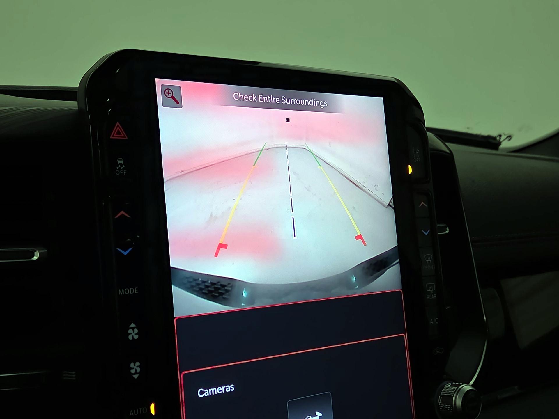 Thumbnail: 2025 RAM 1500 - 14