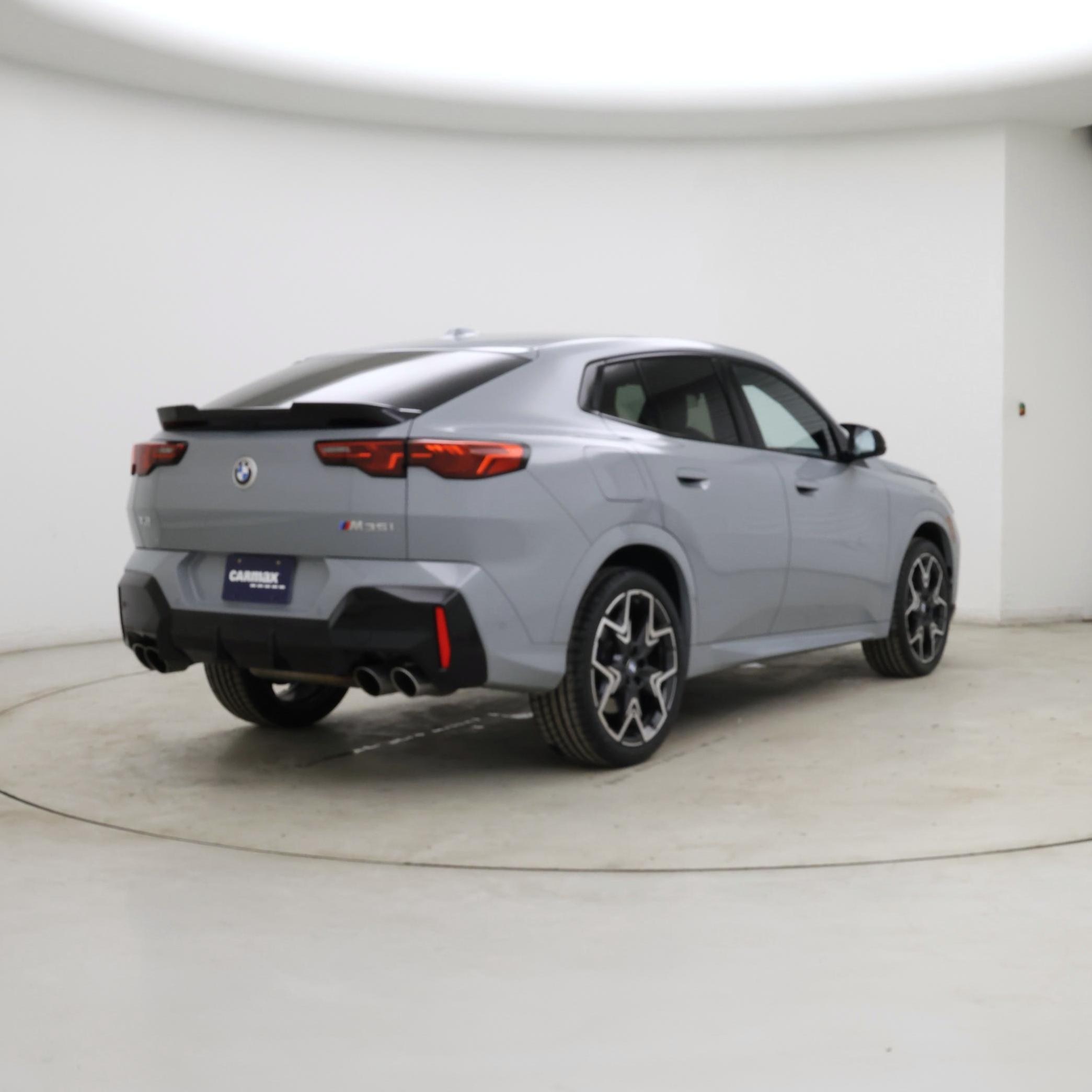 Thumbnail: 2025 BMW X2 - 8