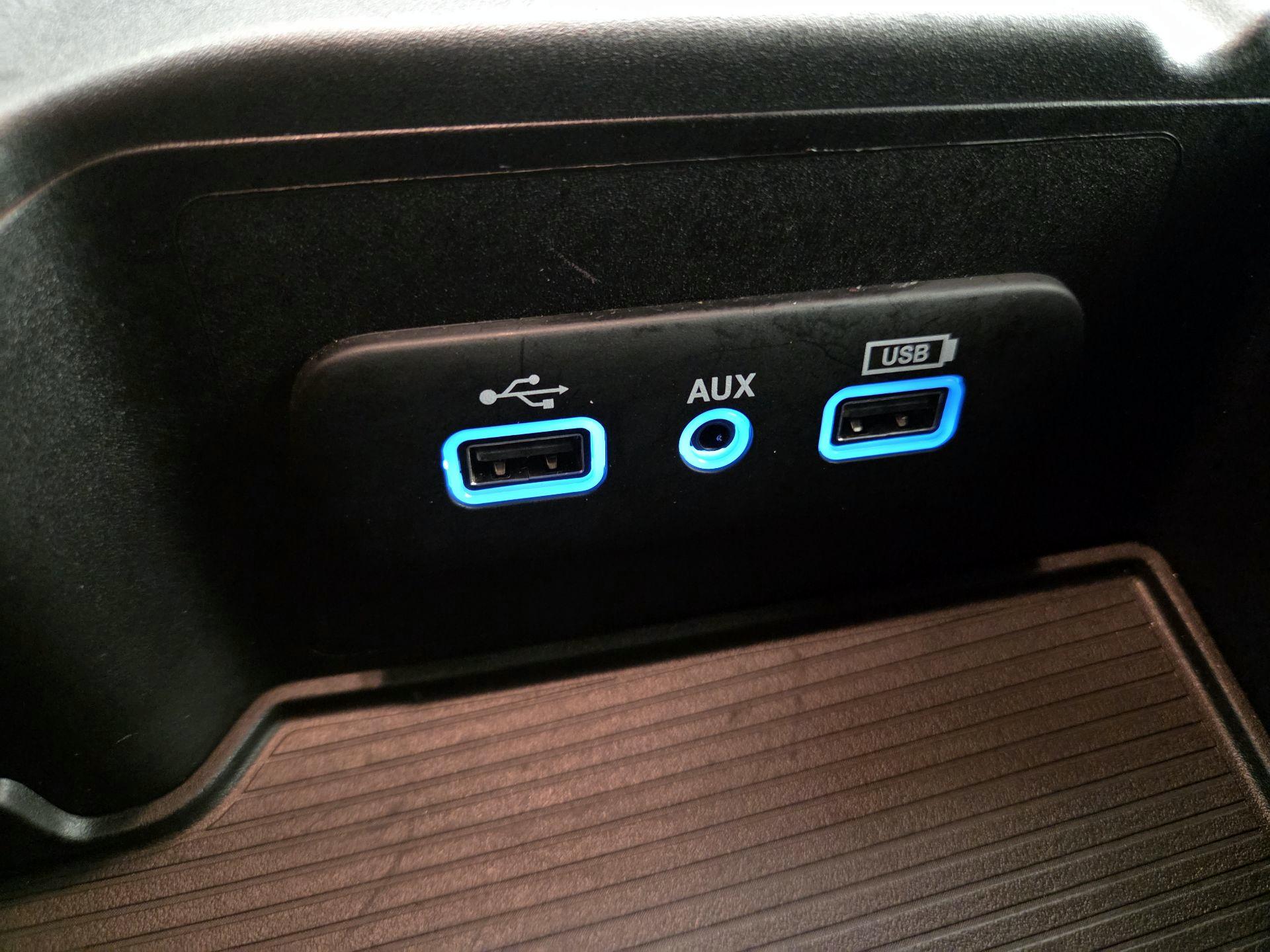 Thumbnail: 2024 RAM 1500 Classic - 18