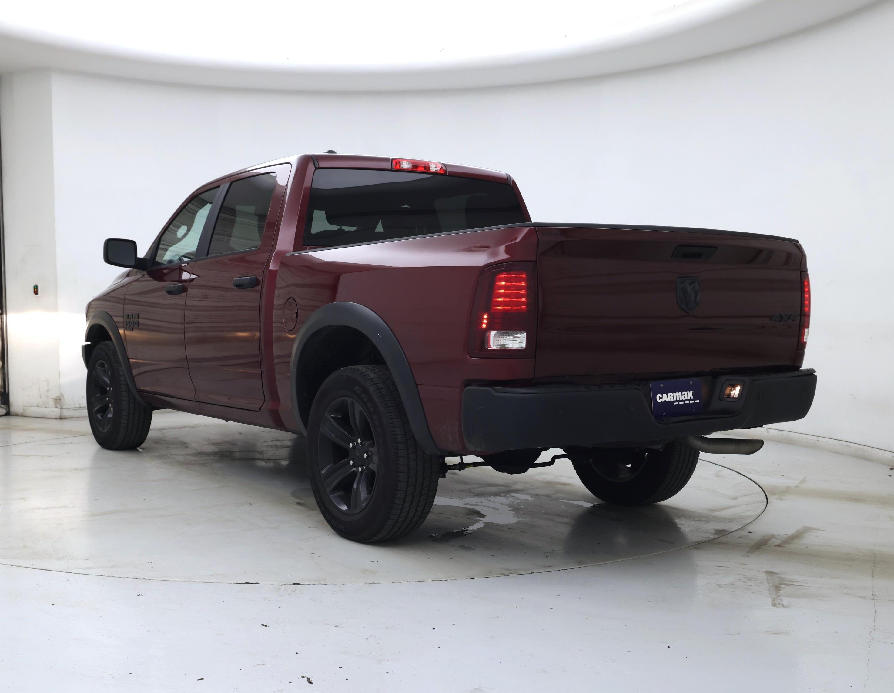 Thumbnail: 2024 RAM 1500 Classic - 2