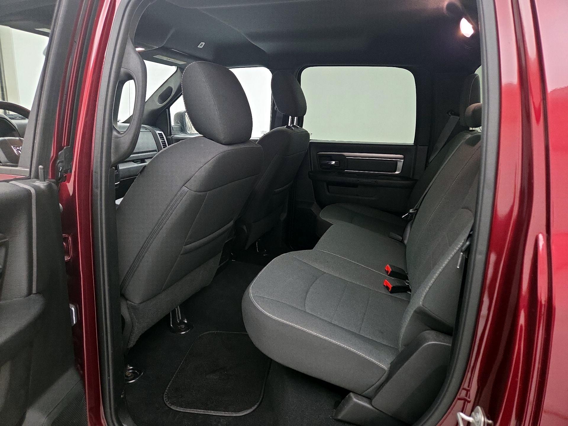 Thumbnail: 2024 RAM 1500 Classic - 19