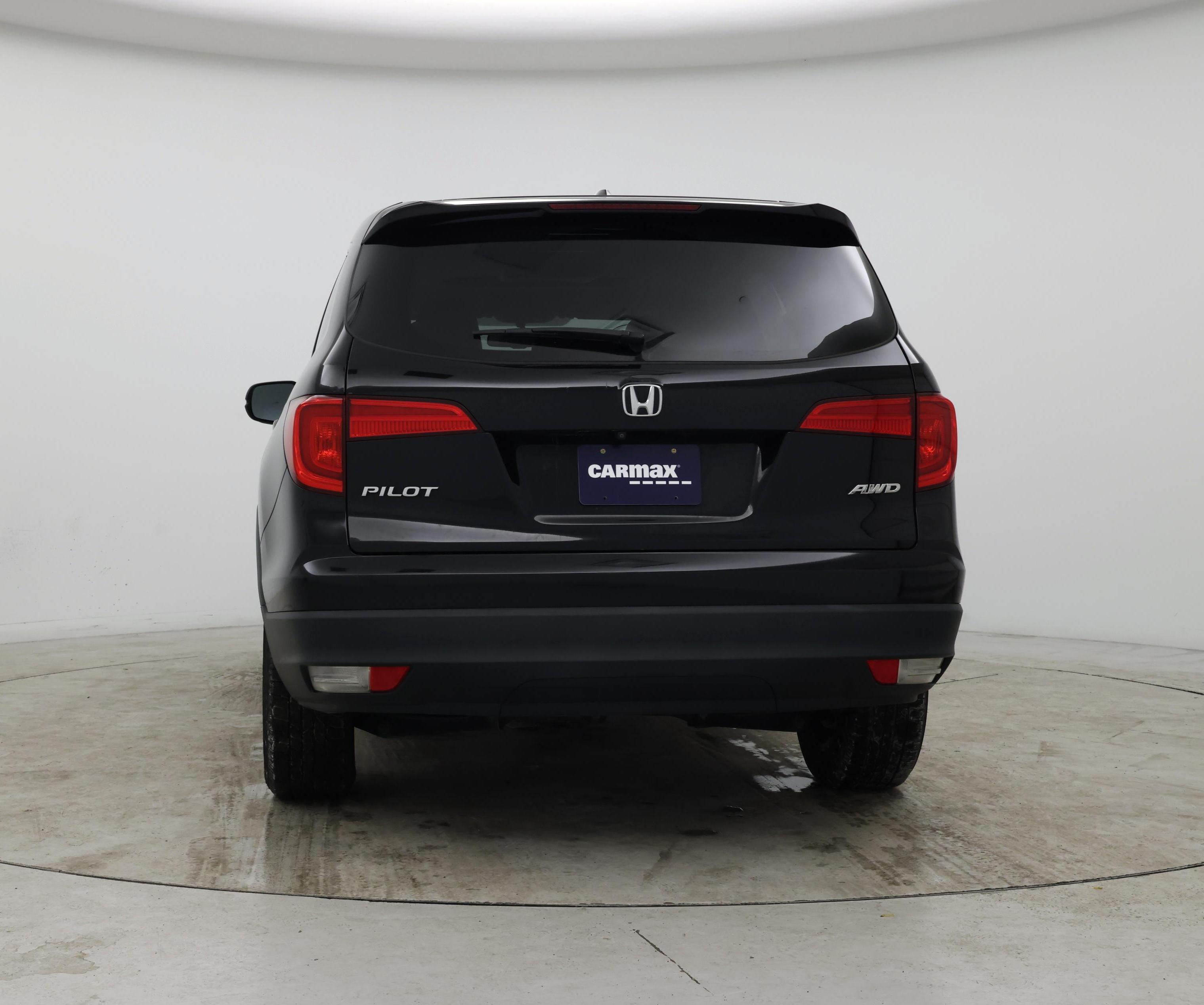 Thumbnail: 2018 Honda Pilot - 6