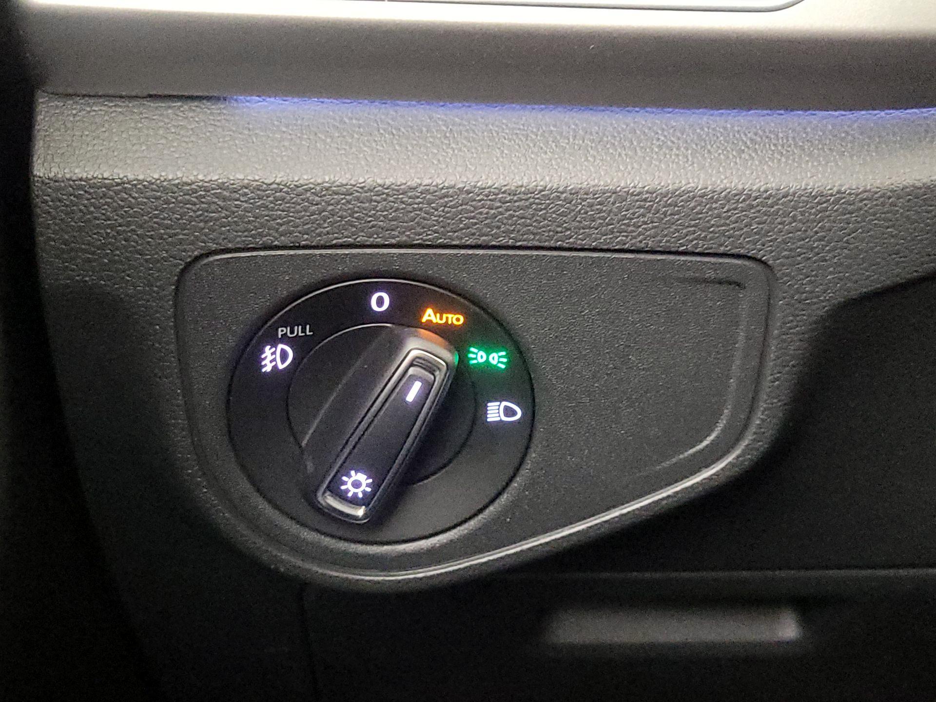 Thumbnail: 2019 Volkswagen Atlas - 13