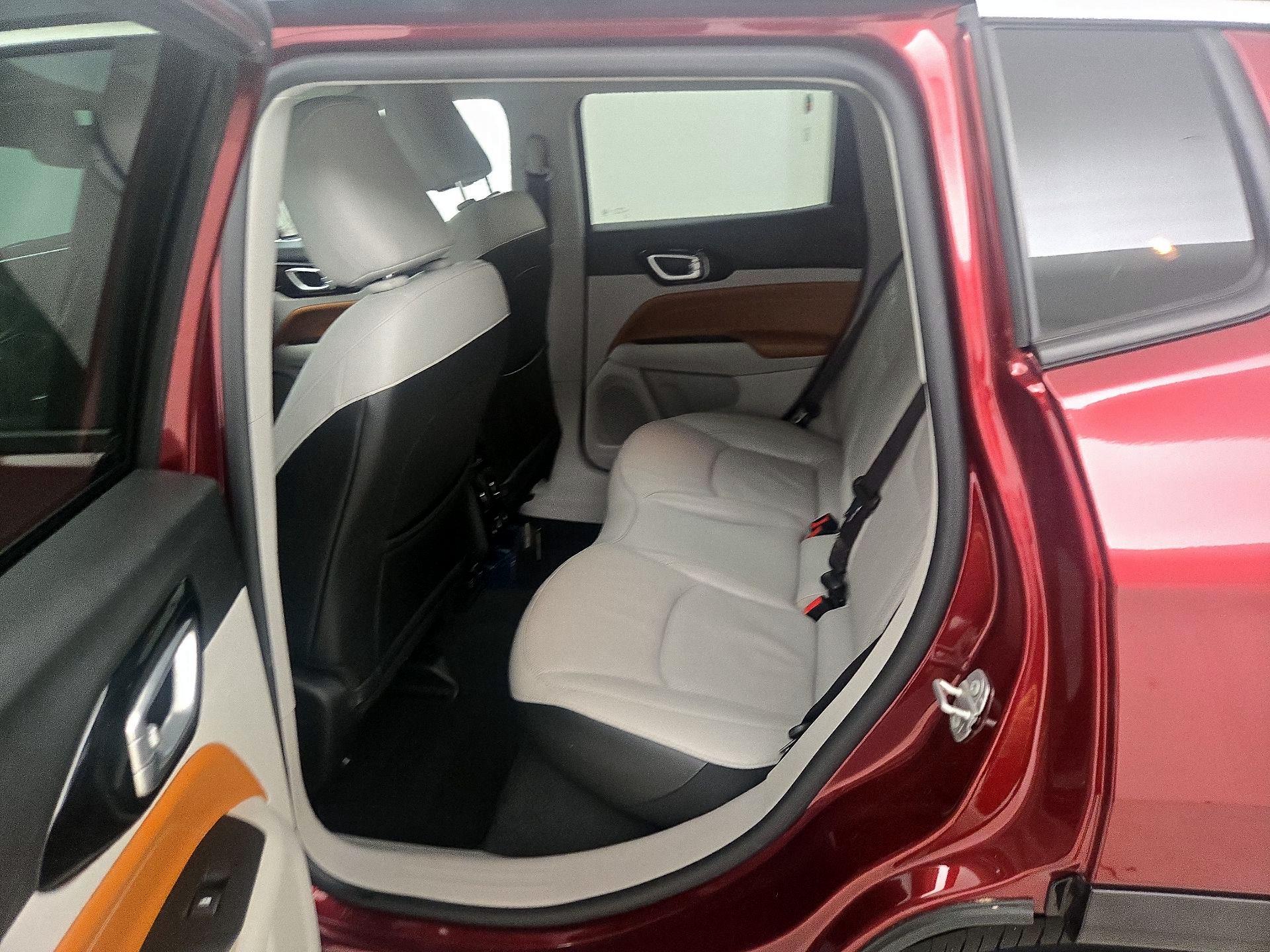 Thumbnail: 2022 Jeep Compass - 19