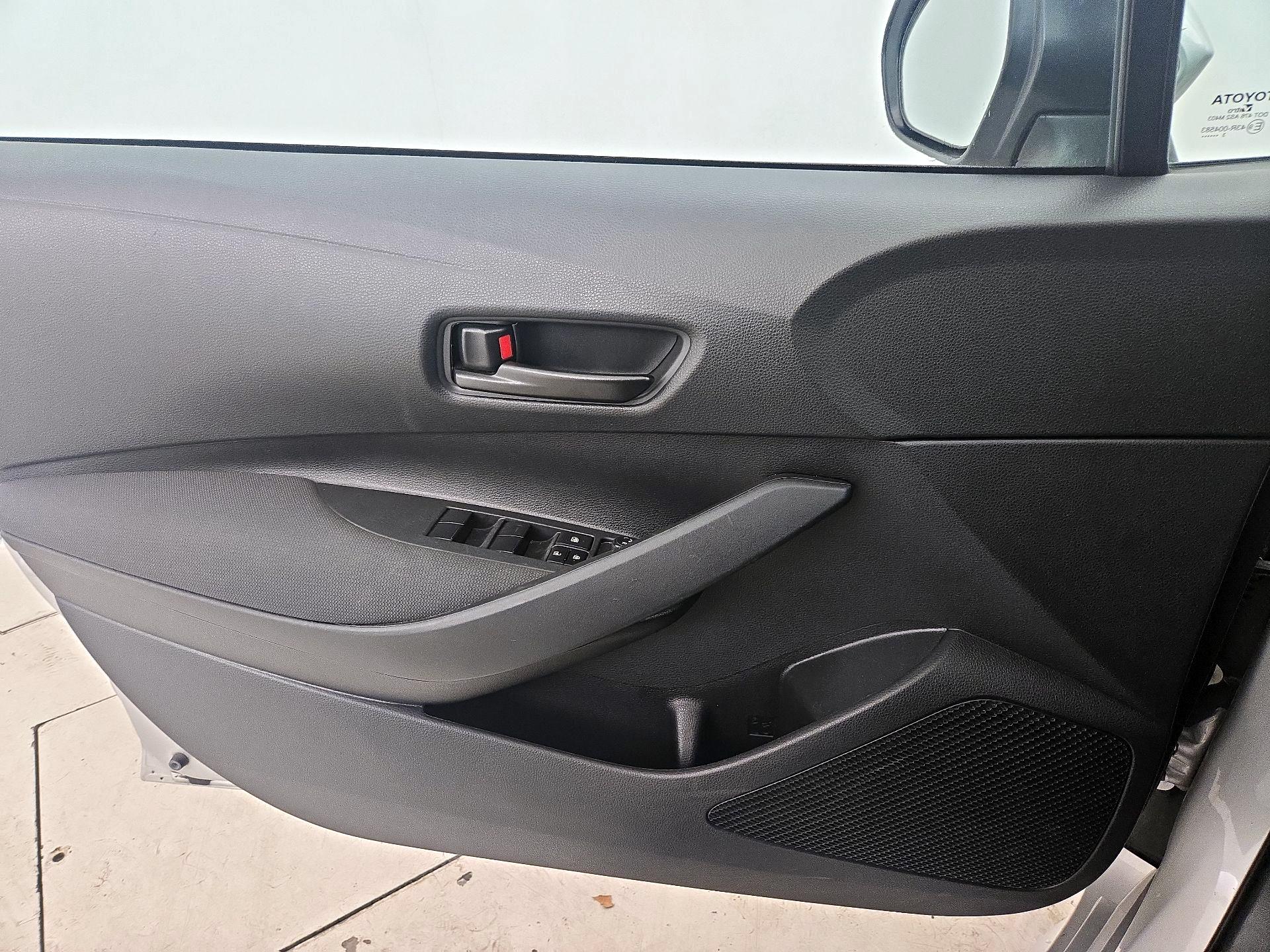 Thumbnail: 2023 Toyota Corolla - 12