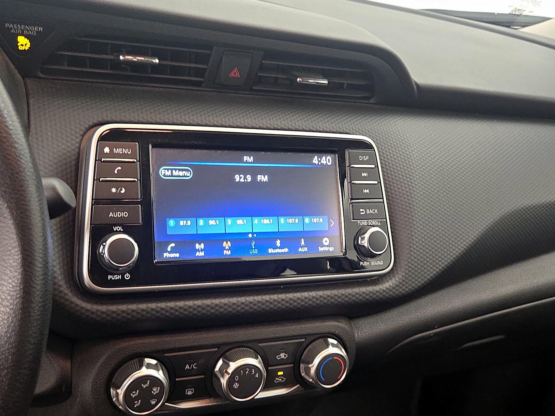 Thumbnail: 2022 Nissan Kicks - 15