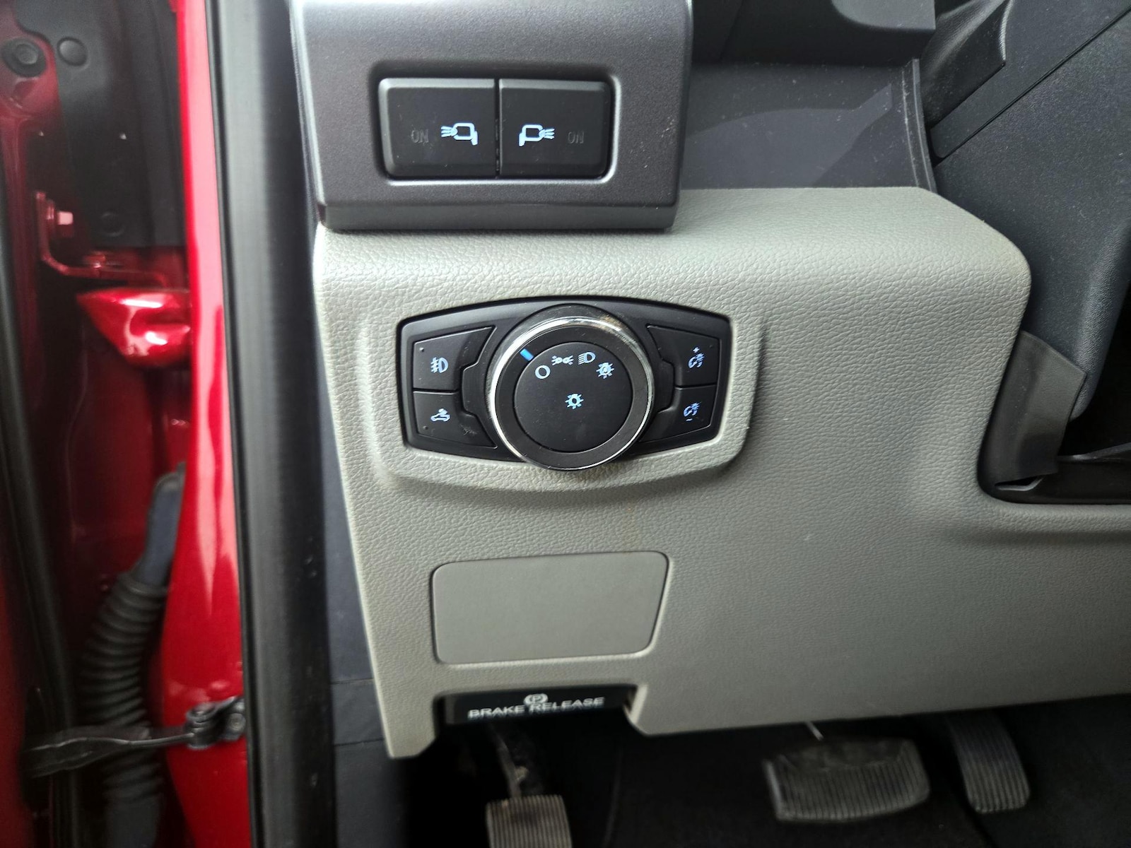 2022 Ford F-250 Super Duty XLT - Photo 14