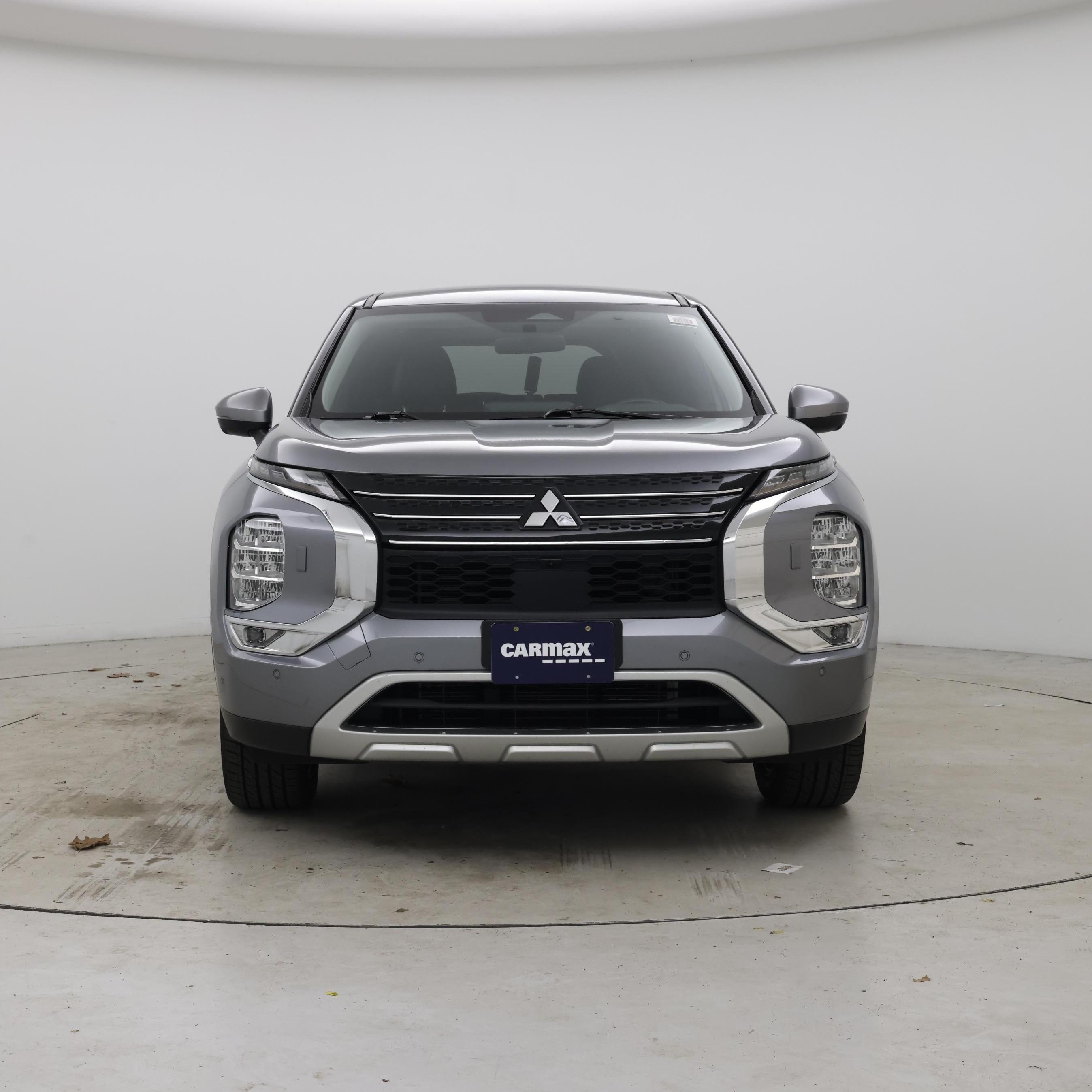 Thumbnail: 2024 Mitsubishi Outlander - 5