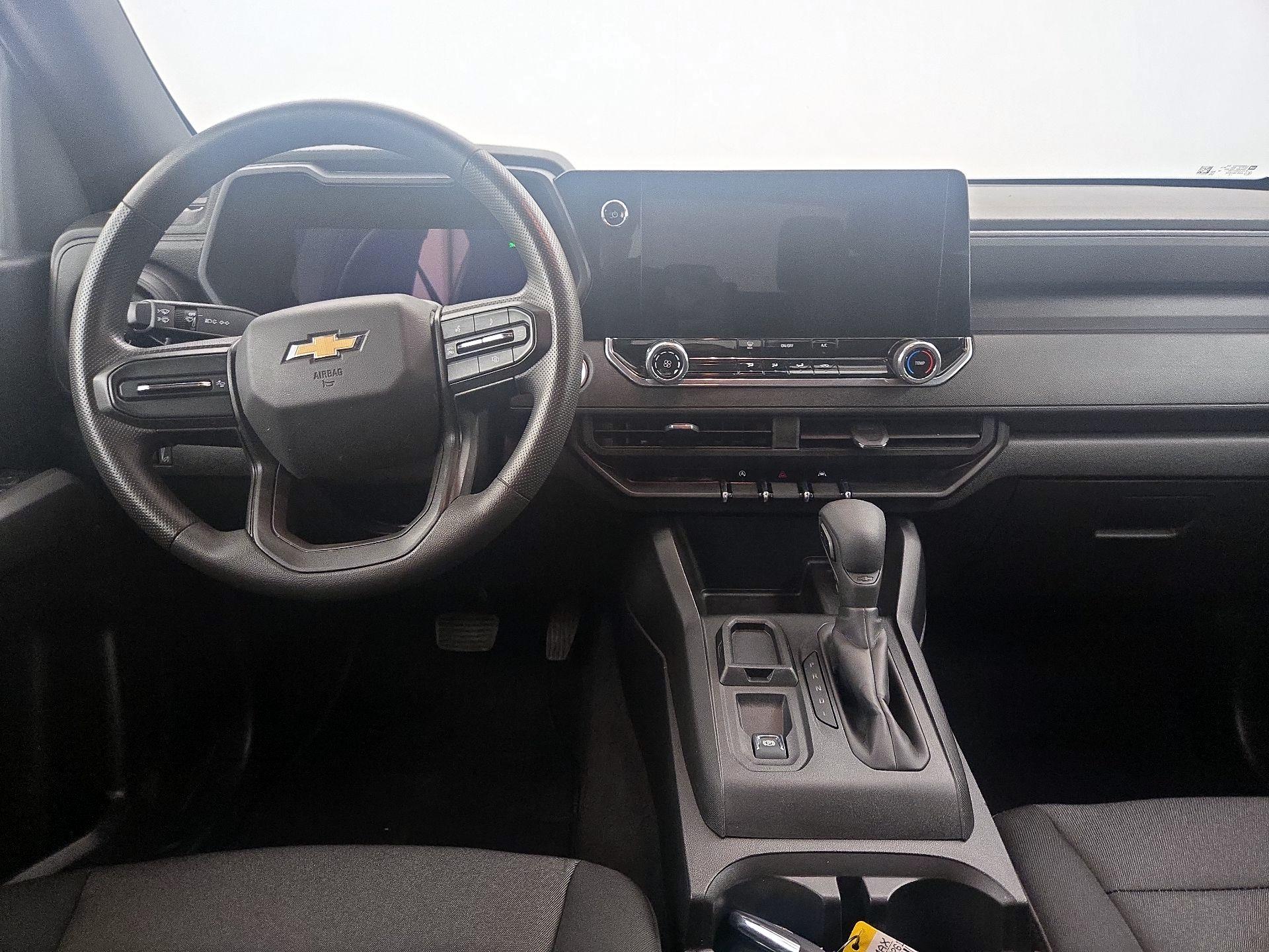 Thumbnail: 2024 Chevrolet Colorado - 9