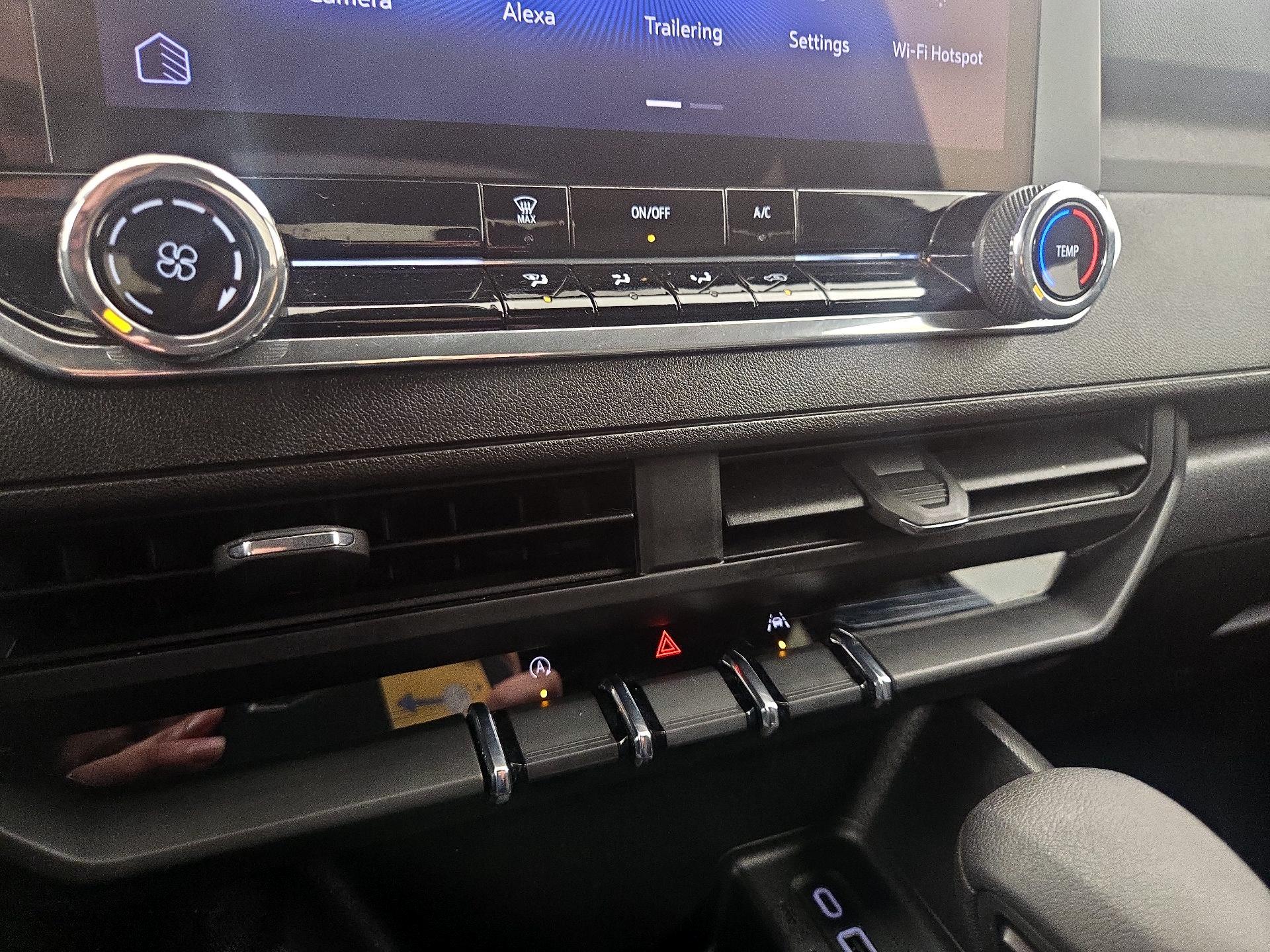 Thumbnail: 2024 Chevrolet Colorado - 16