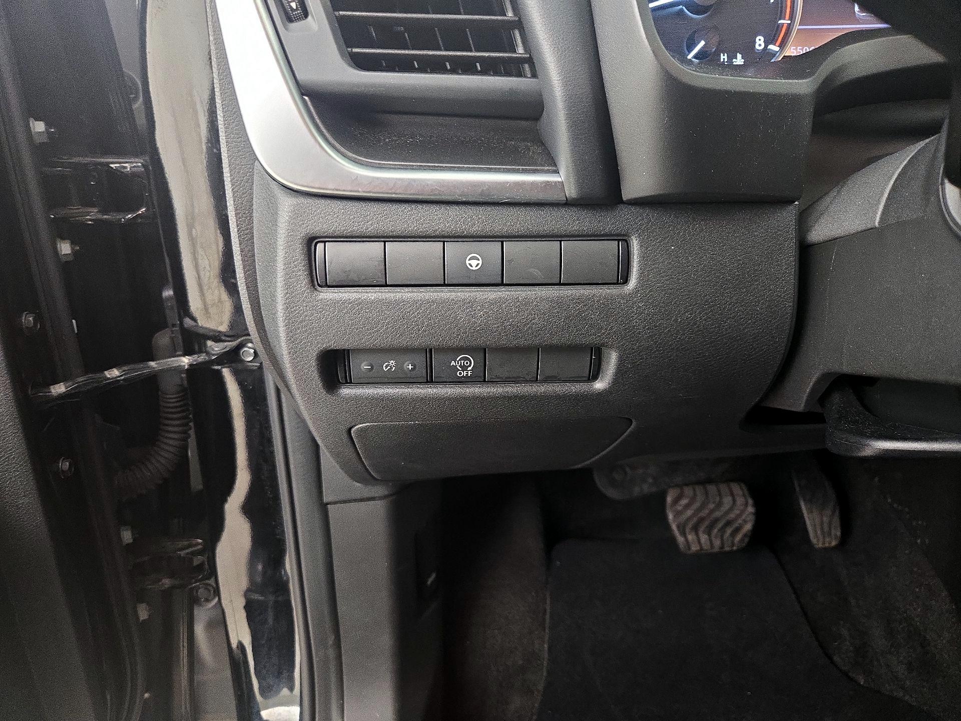 Thumbnail: 2023 Nissan Rogue - 13