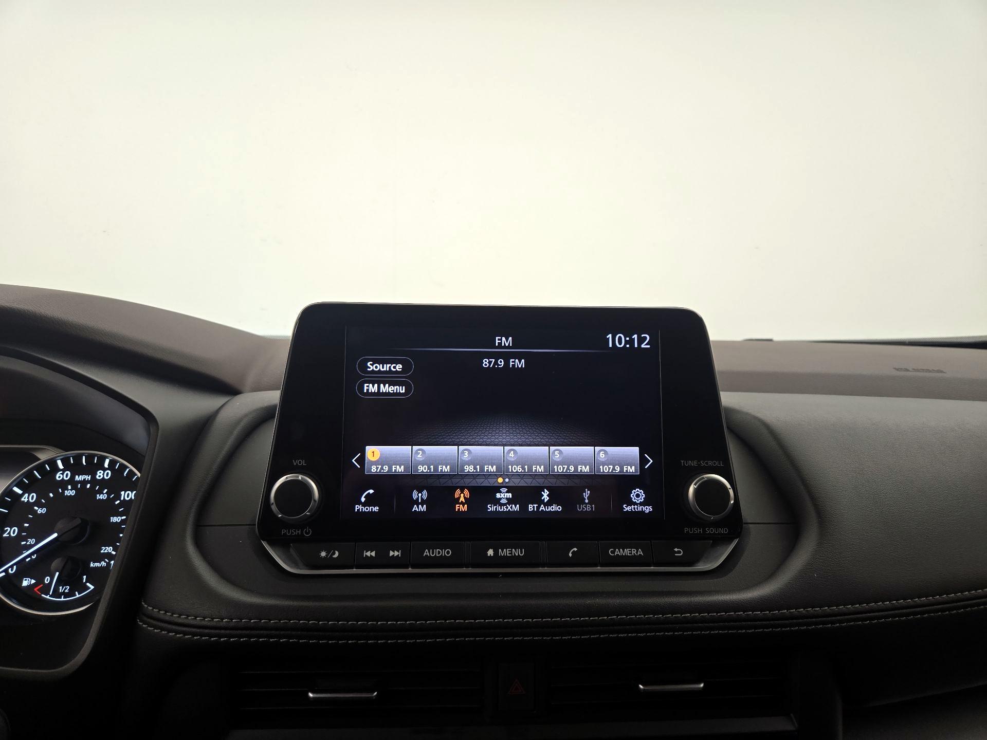 Thumbnail: 2023 Nissan Rogue - 15