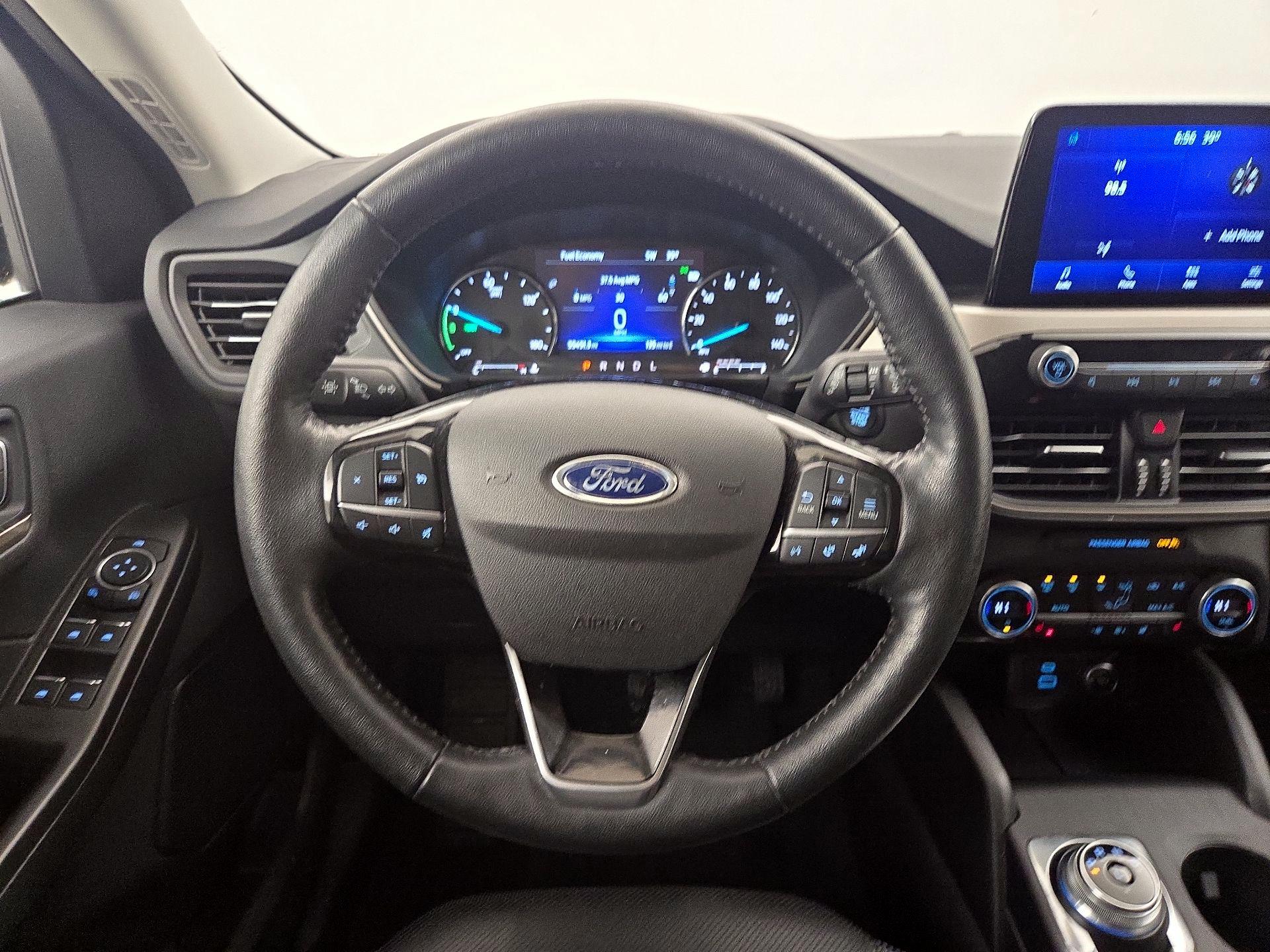 Thumbnail: 2021 Ford Escape - 10